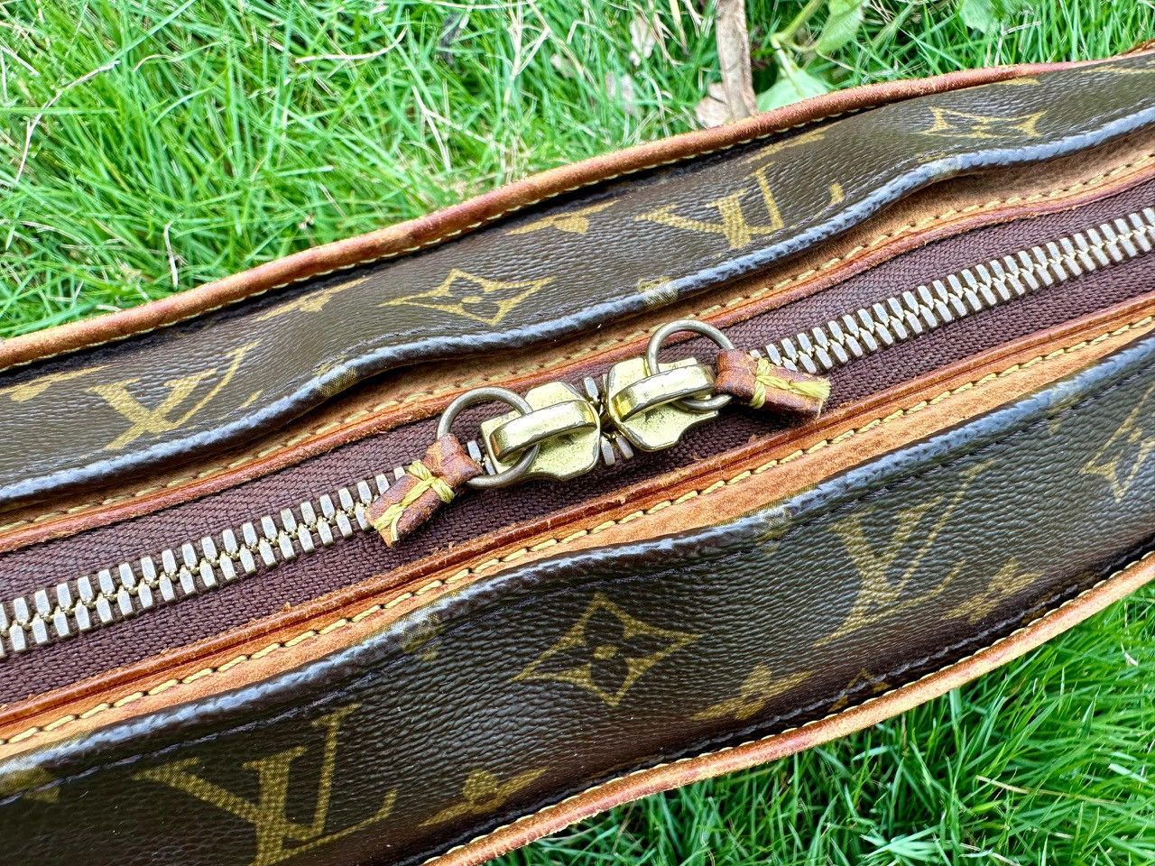 Authentic Louis Vuitton Monogram Popincourt Shoulder Bag - 8