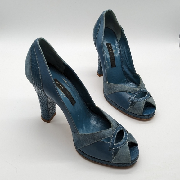 Marc Jacobs Italian-made Blue Suede Leather Cutouts Peep Toe Pumps Women's 6M - 2