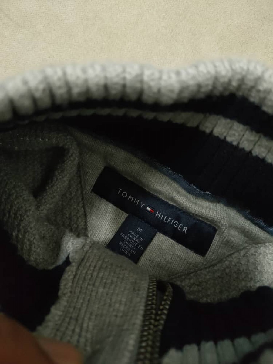 Tommy Hilfiger - Tommy Hilgiher Knitted Button Sweater - 2