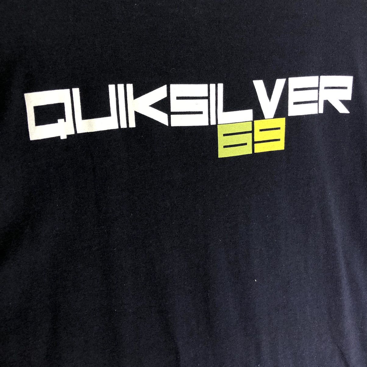 Vintage - Quiksilver T Shirt - 8