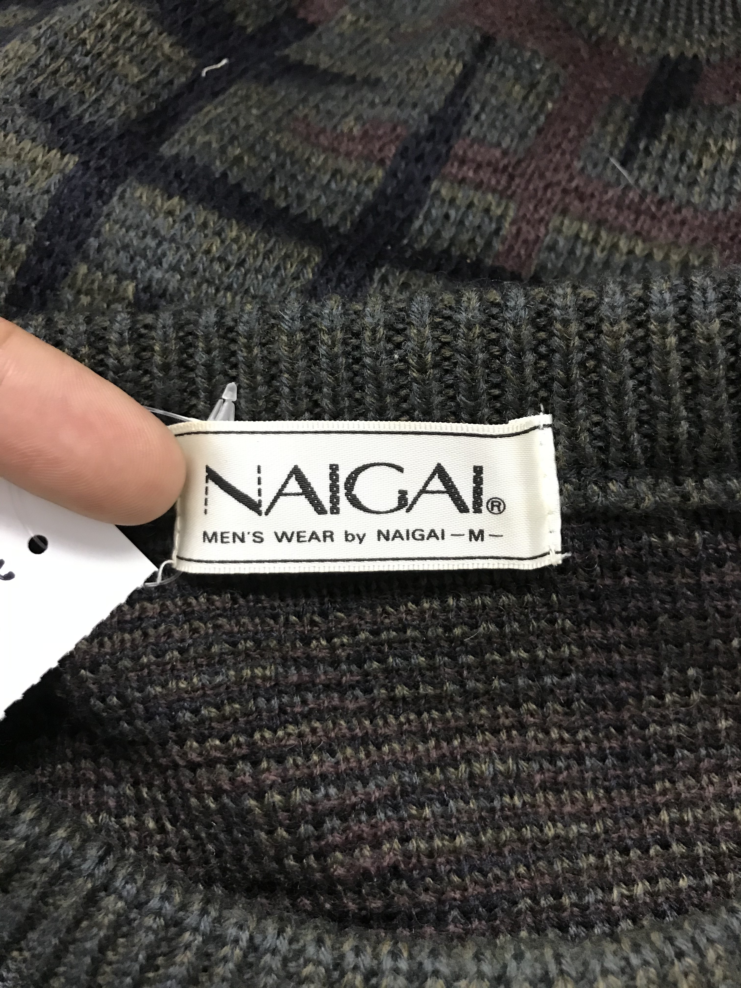 Homespun Knitwear - Naigai Abtract Knitwear #2733 - 8