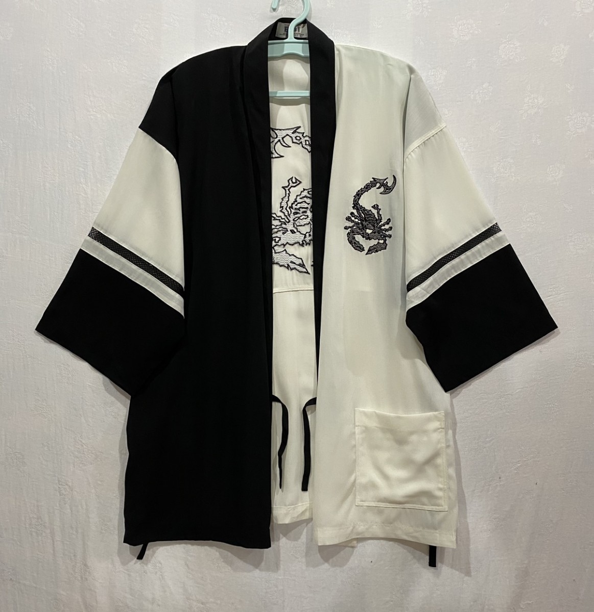Japanese Brand - Modern Kimono Cardigan Embroidery Scorpion Logo - 1