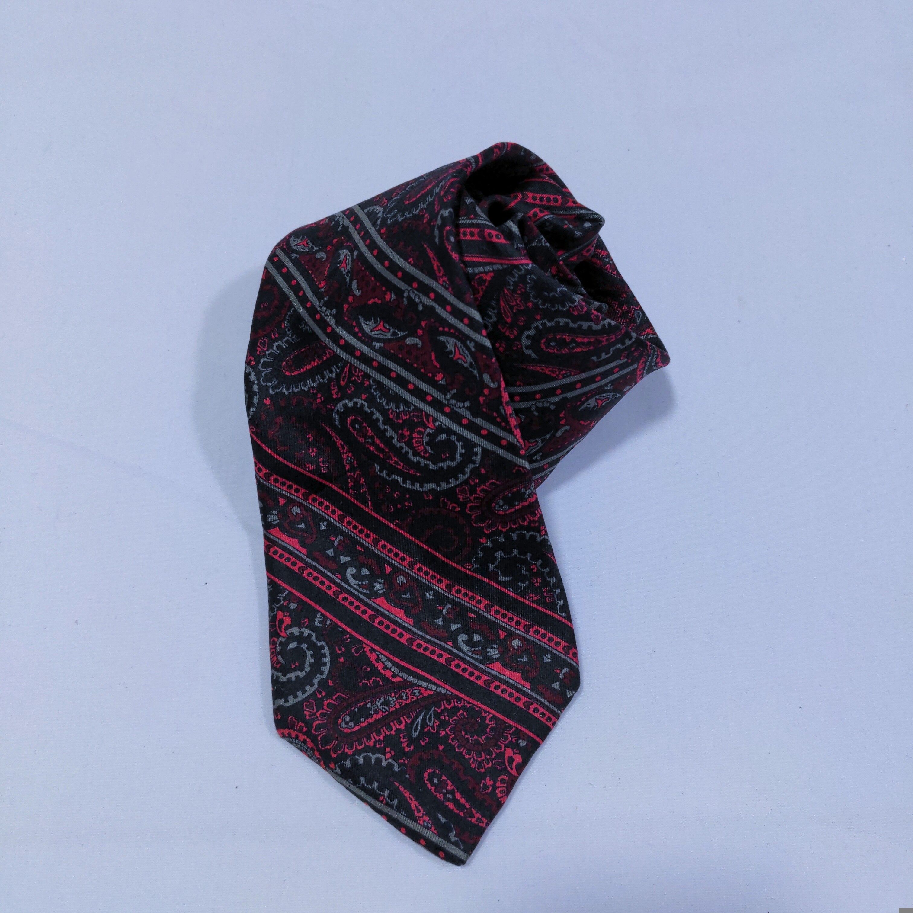 Designer - Vintage Paco Rabanne Extra Long Paisley Design Silk Neck Tie - 1