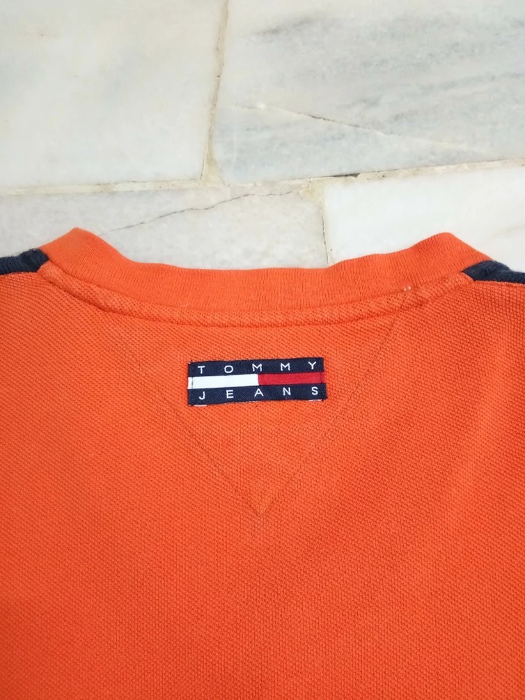 Tommy Hilfiger - Rare! Vintage Tommy Hilfiger Jeans spell out V neck Shirt - 6