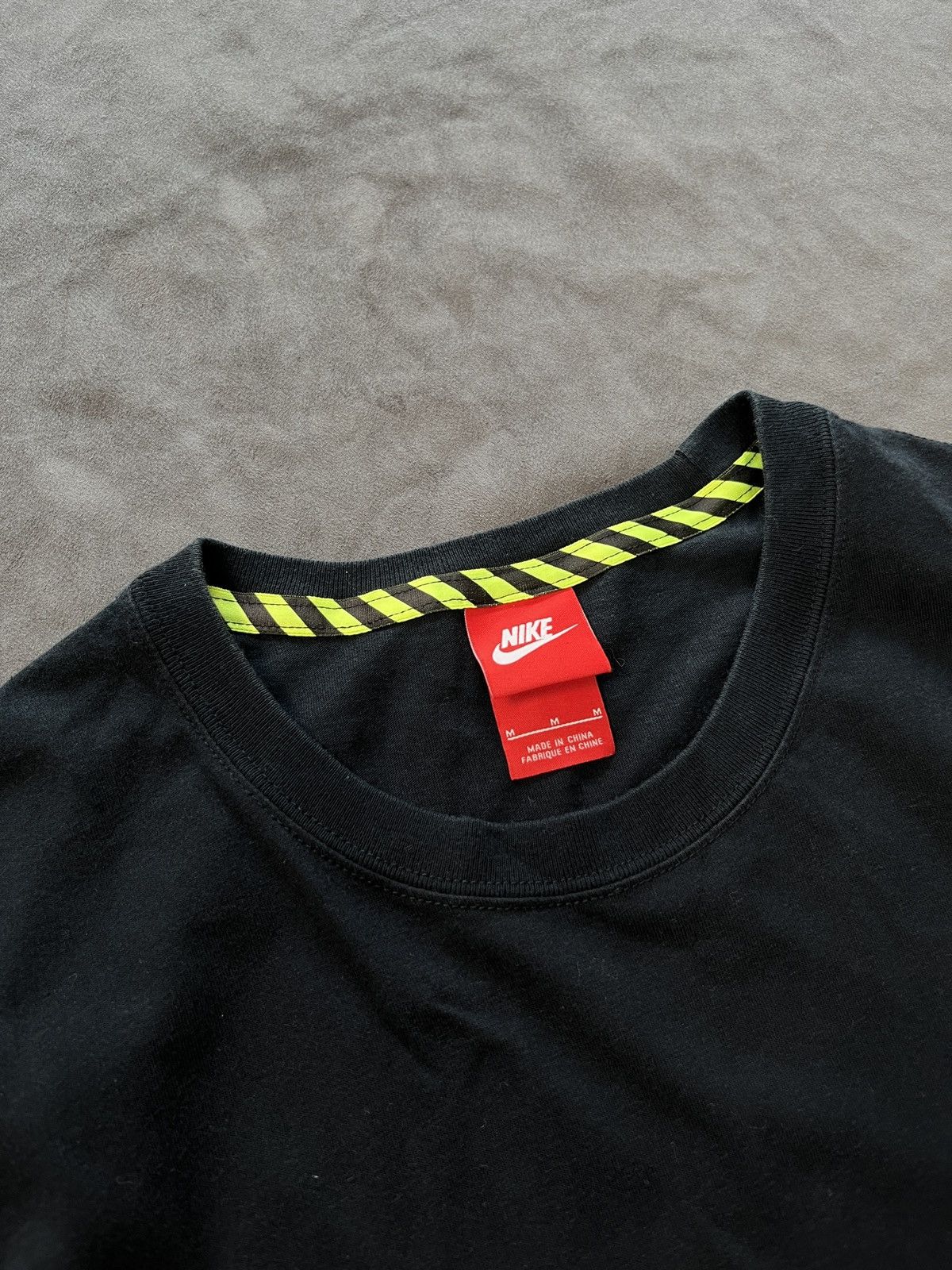 Nike Sportswear RU Elongated Track Tee Black T-Shirt Medium - 7