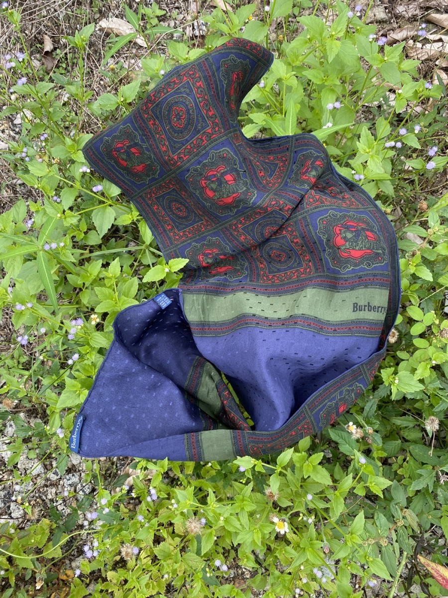 BURBERRY SILK SCARF MADE IN ITALY - 5