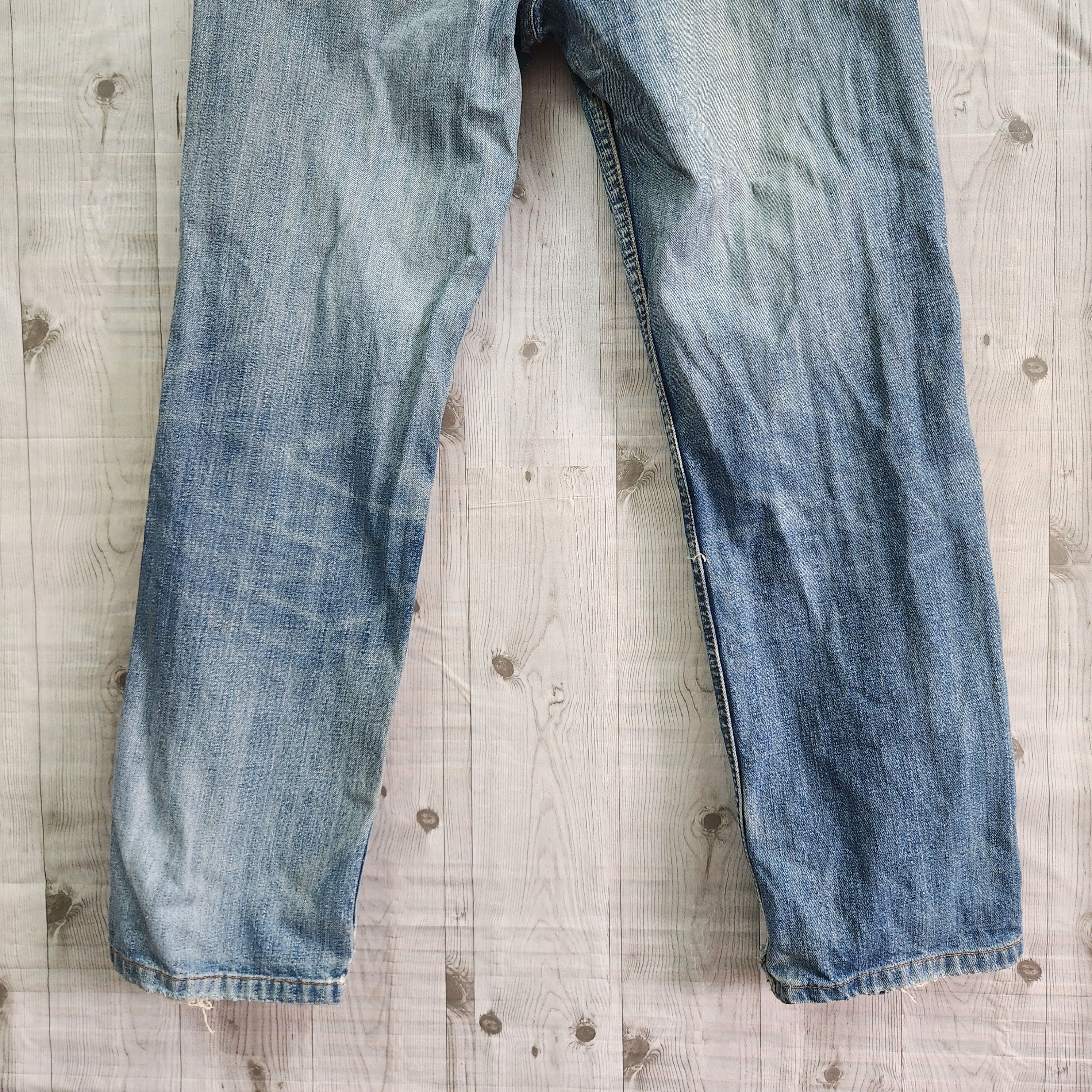 Levis 502 Vintage Distressed Ripped Denim Jeans Year 2002 - 15