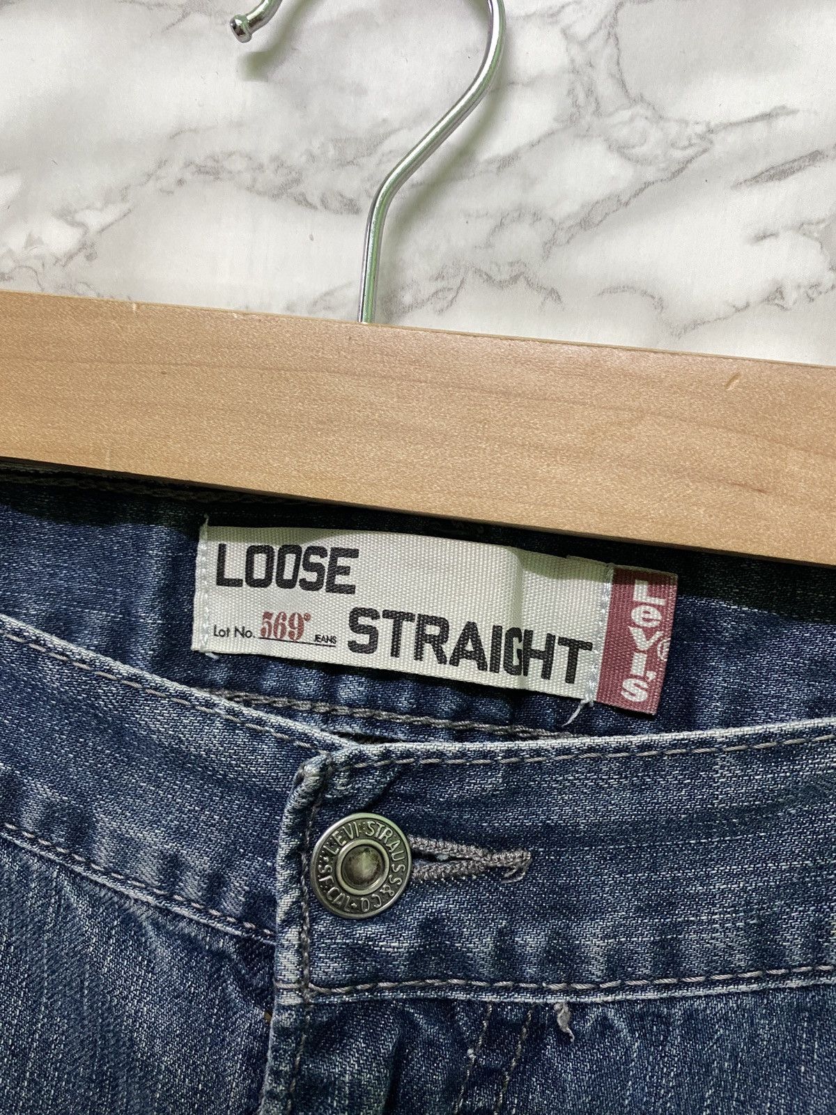 Vintage LEVIS 569 Loose Straight Denim Jean - L12 - 9