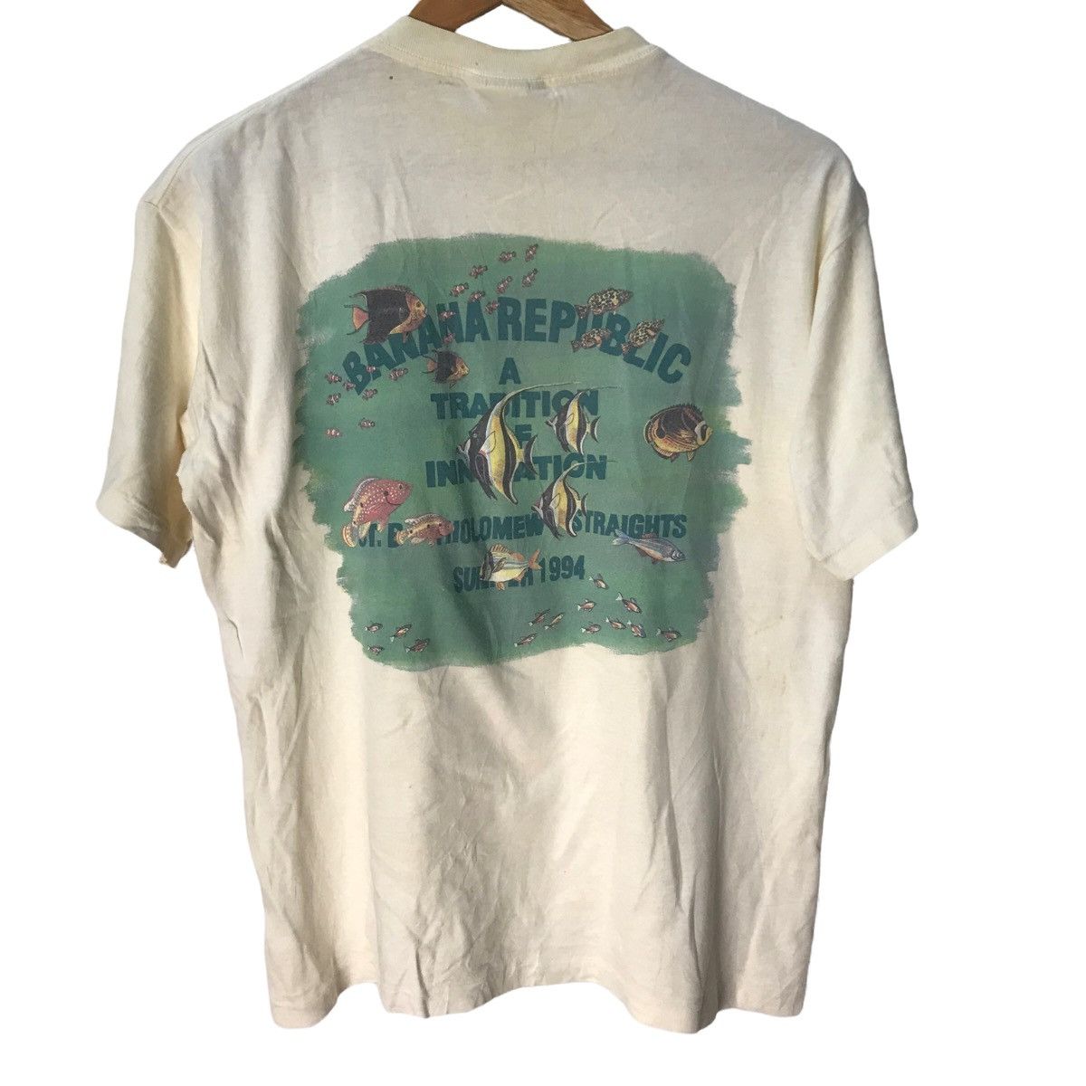 Vintage banana republic hawaii printed tshirt - 1