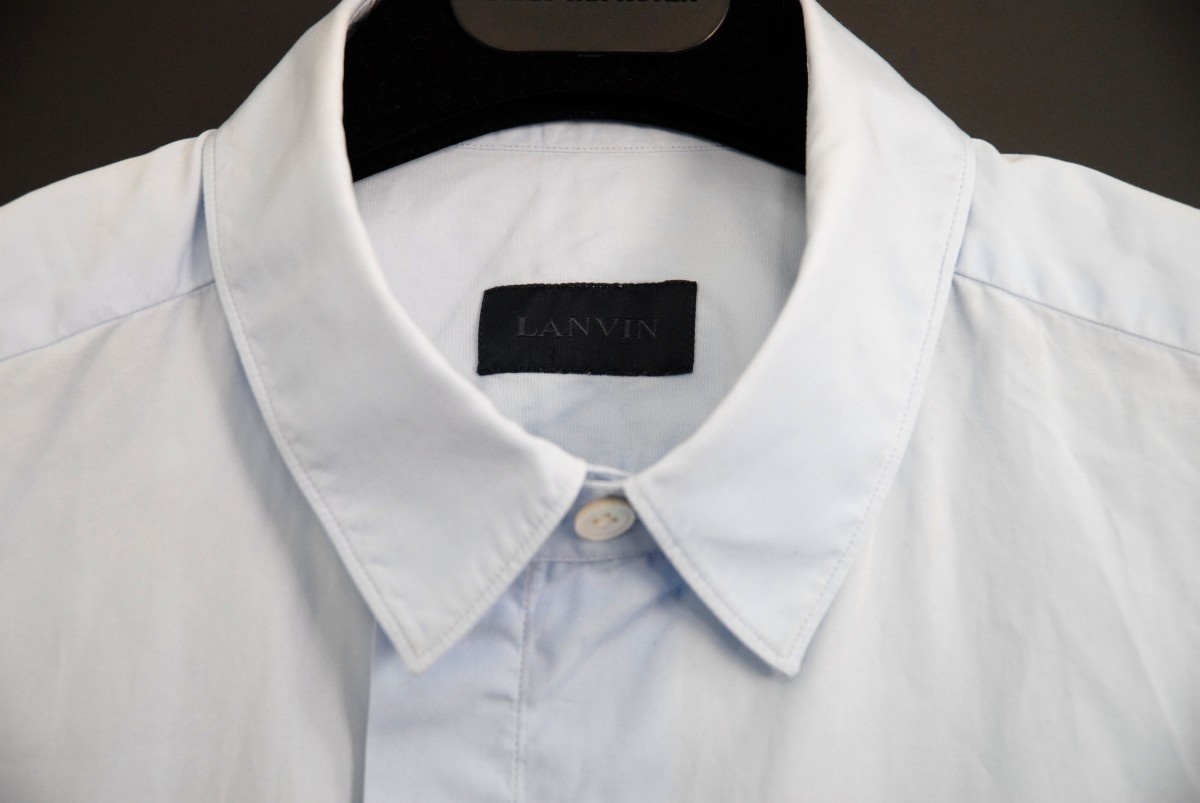 Light Blue Shirt With Alternative Buttoning - 3