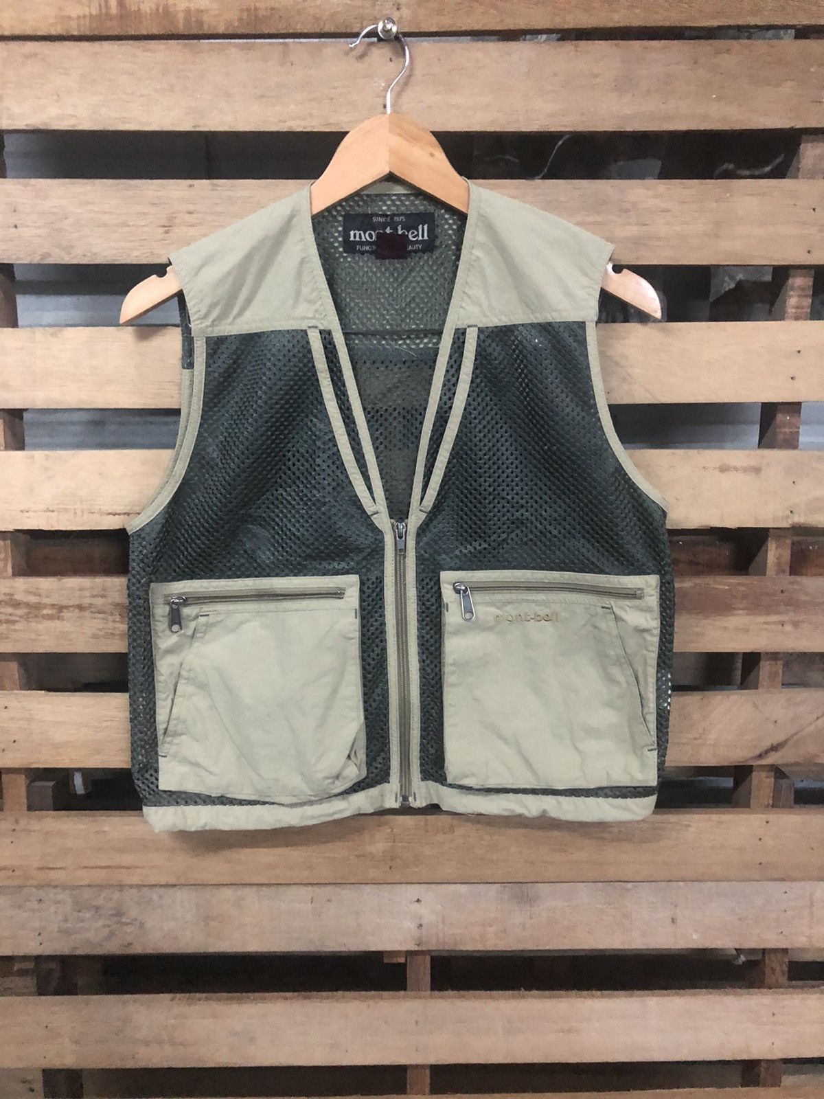 Montbell Forest Hiking Style Vest Jacket - 1