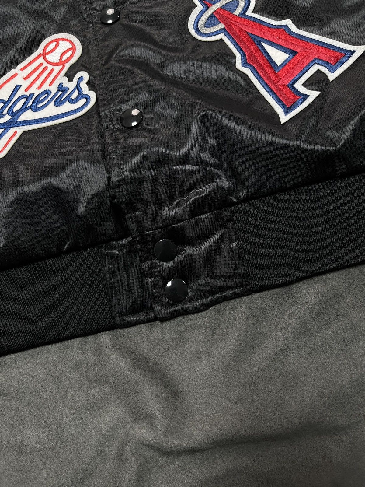 Majestic MLB All Star Logo Patch Black Satin Jacket Large - 10
