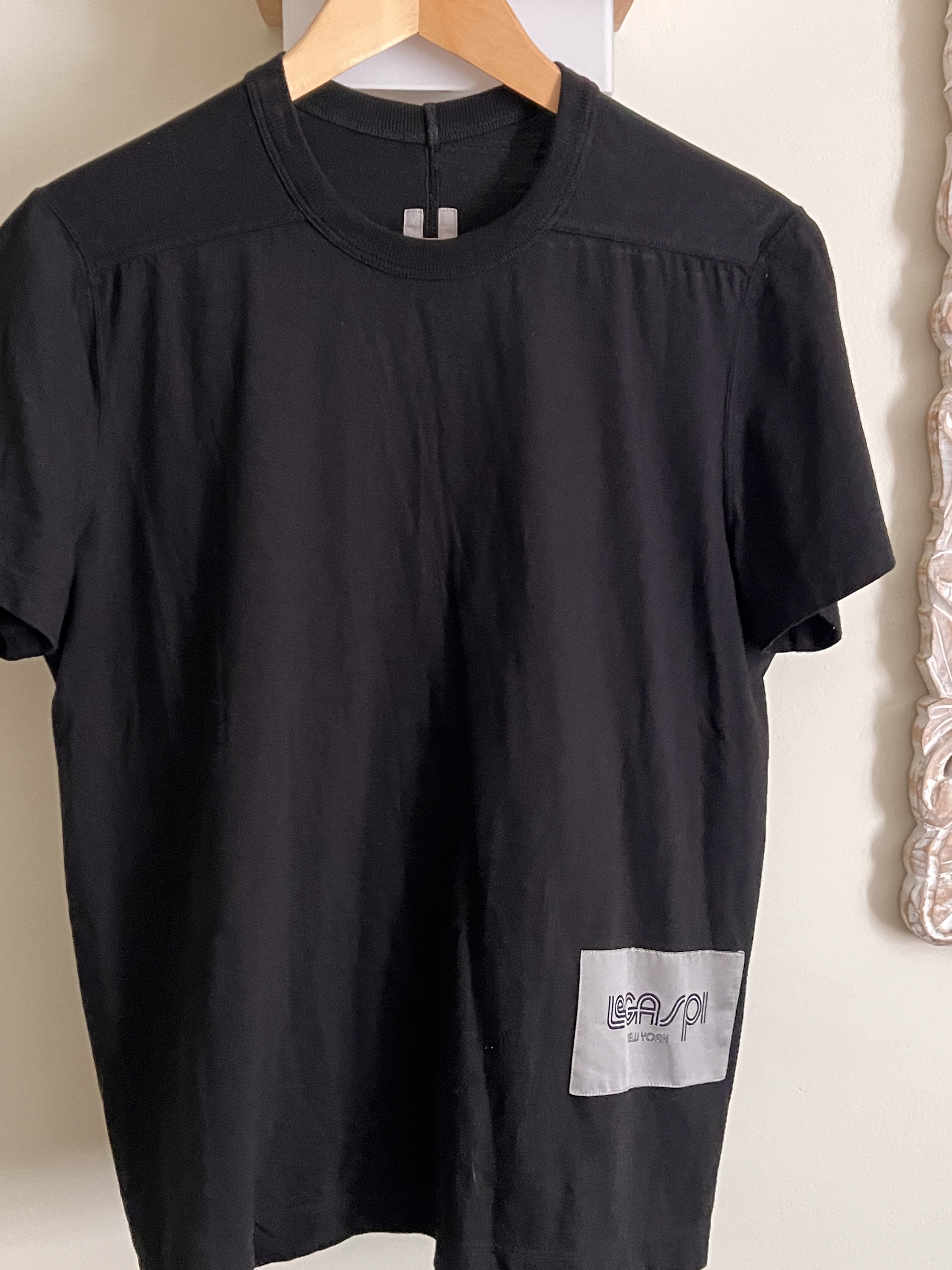 black larry level tee - 5