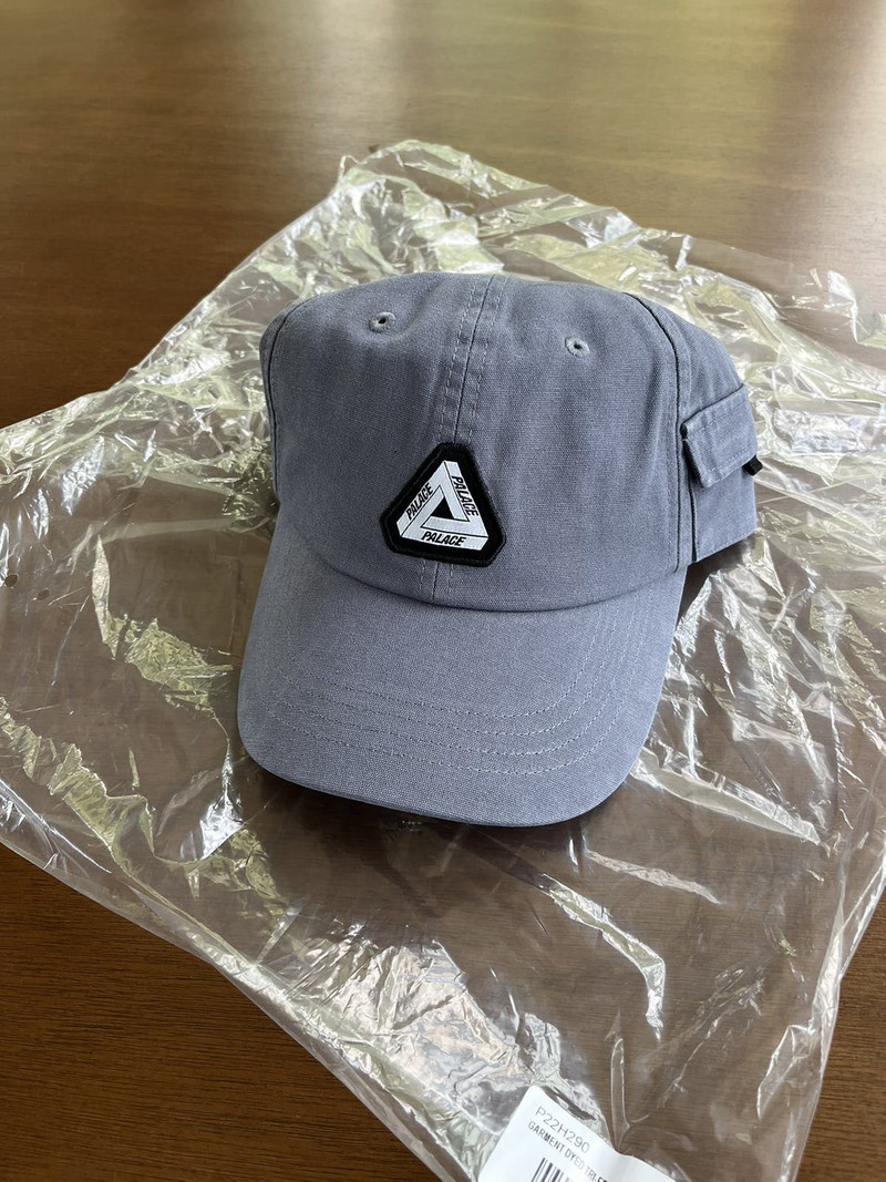 Palace Garment Dyed Tri Ferg Patch 6 Panel FW22 Grey - 1