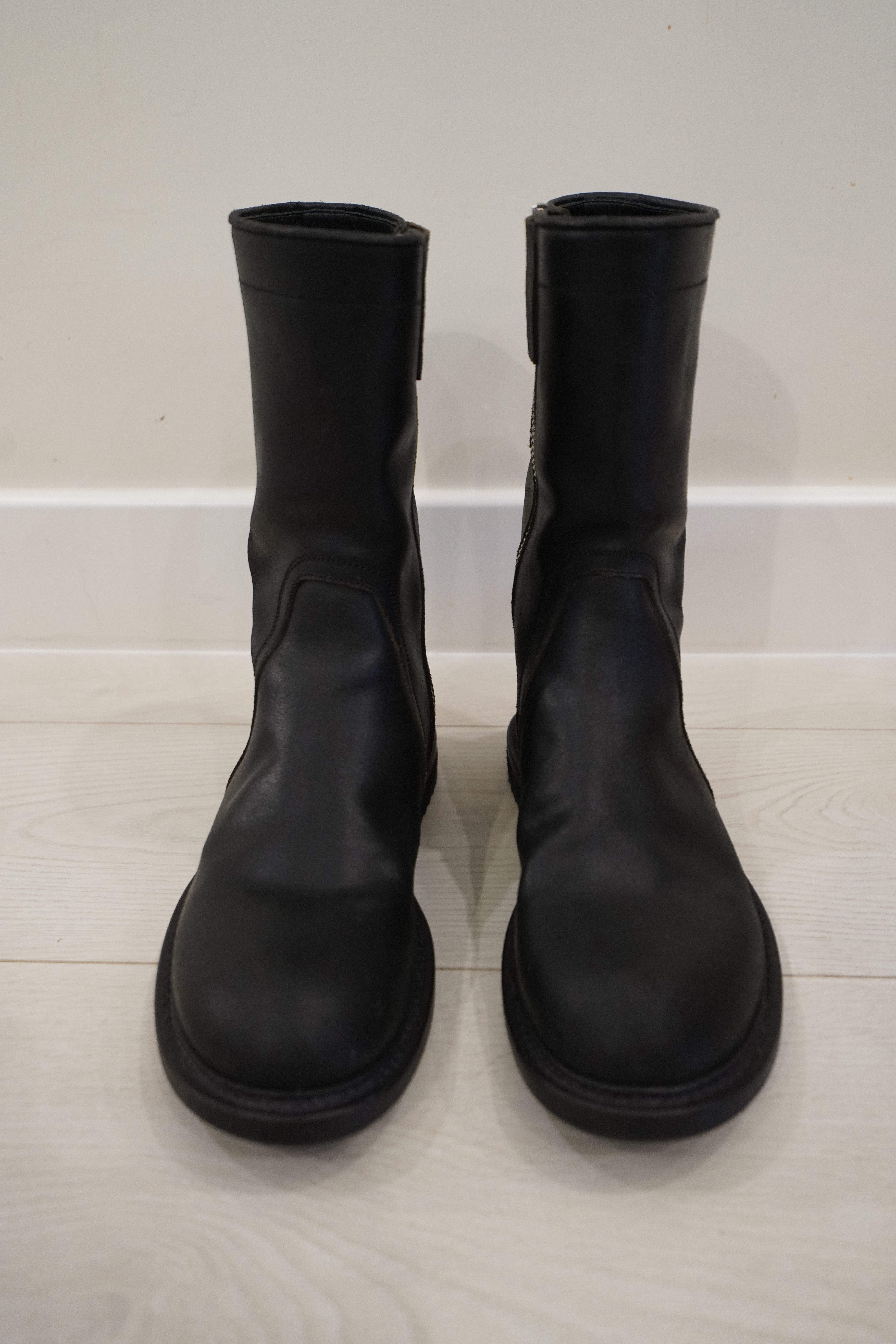 Reverse Leather Creeper Boots - 2