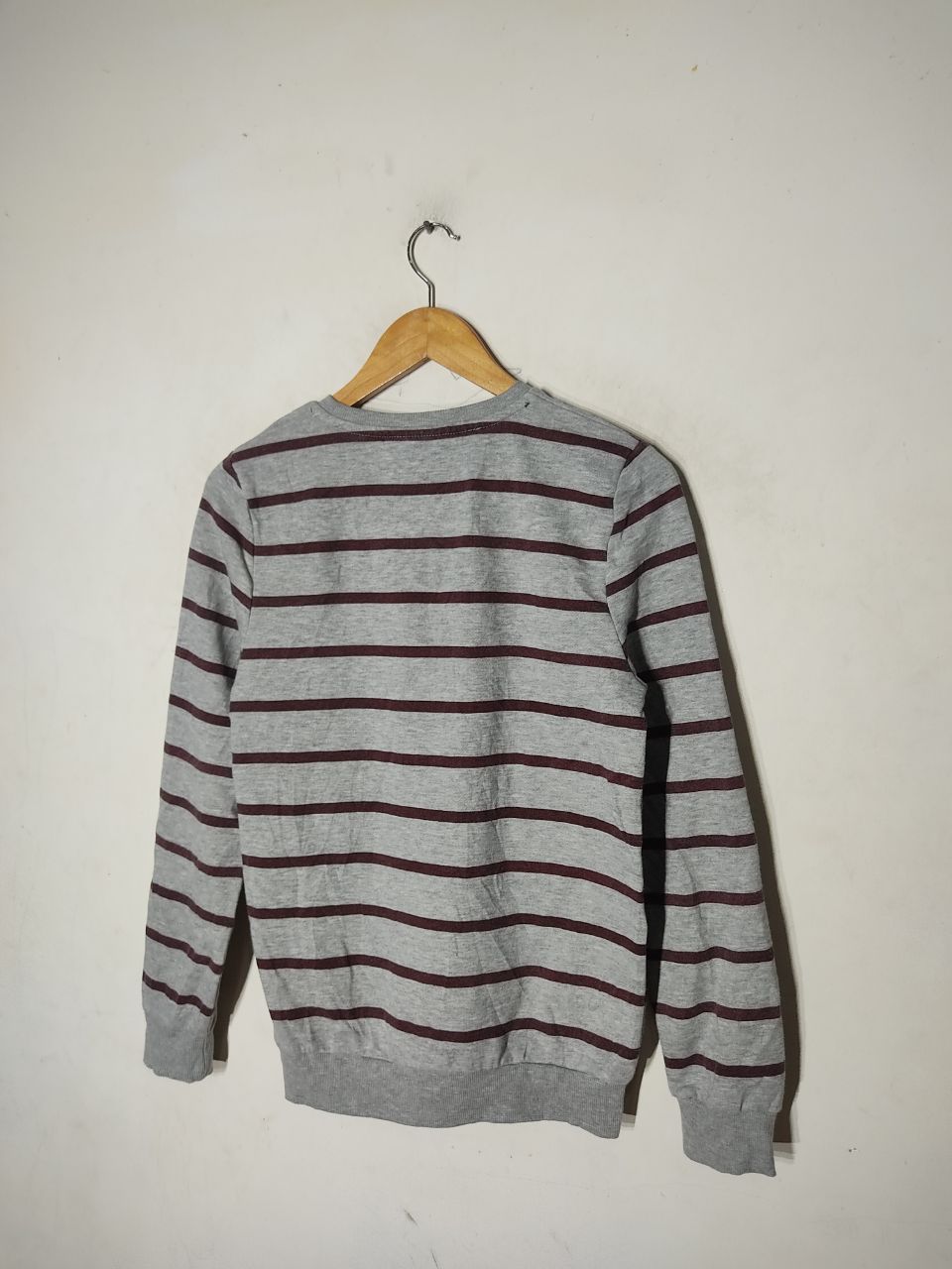 Movie - HARRY POTTER GRYFFIDOR STRIPE SWEATSHIRT - 3