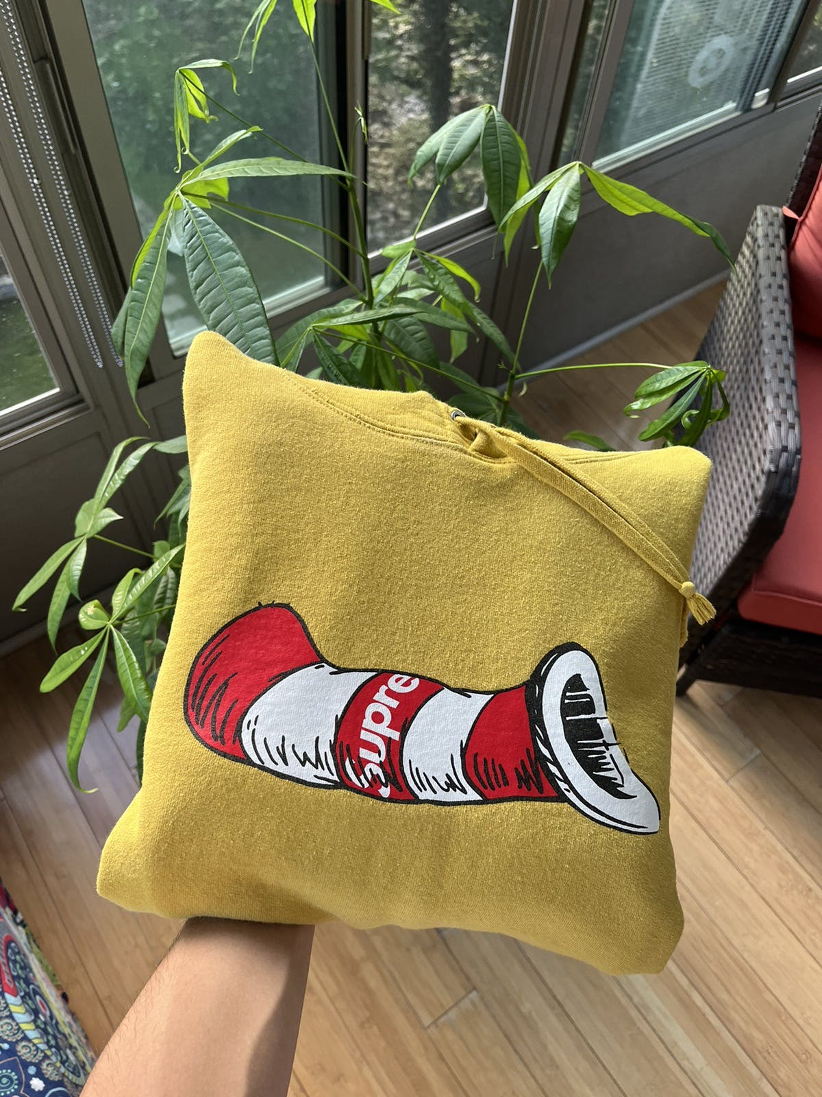 Supreme Dr. Seuss Cat In The Hat Hoodie FW18 Mustard - 1