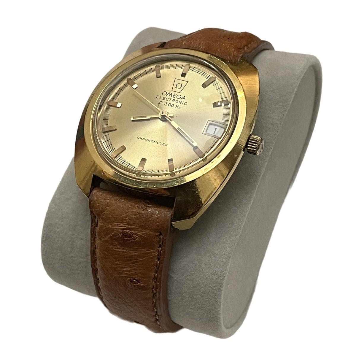 Omega - Vintage 1972 Gold Geneve Electronic Chronometer Watch - 2