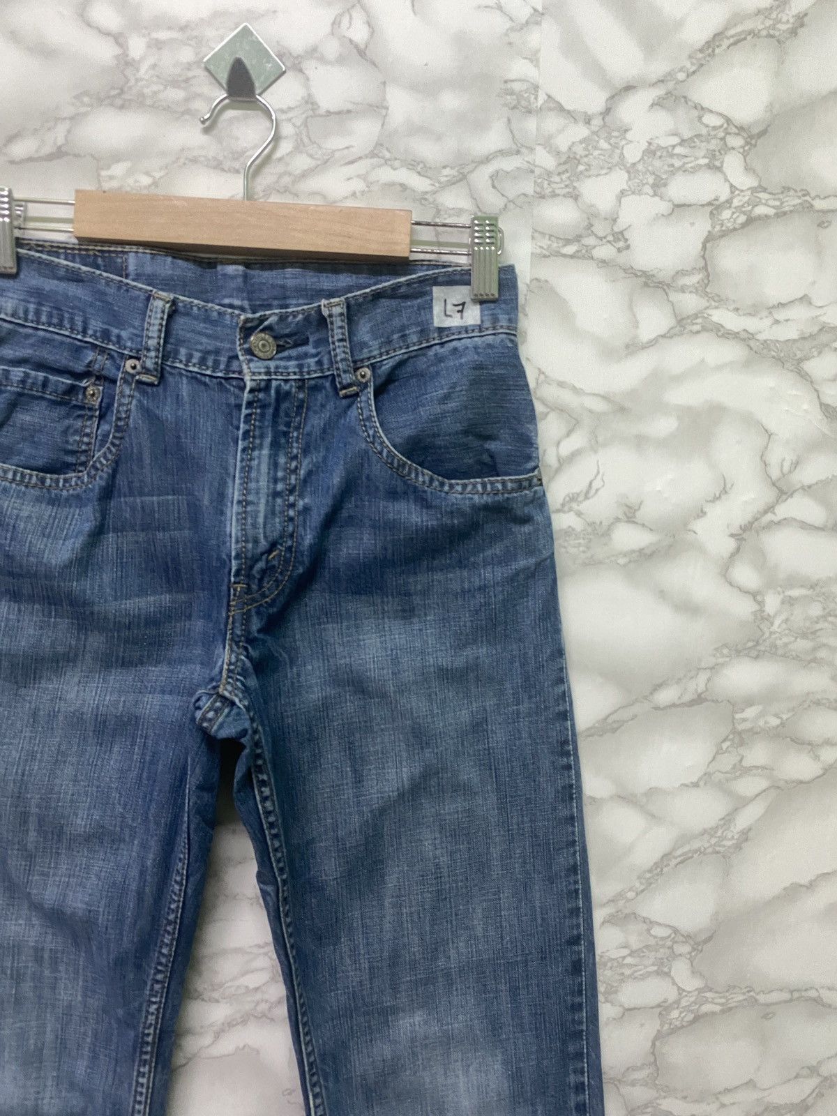 Vintage LEVIS 505 Blue Slim Distressed Jeans - L7 - 5