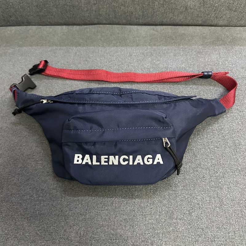Balenciaga Explorer Logo Nylon Belt Bag Navy Italy - 1