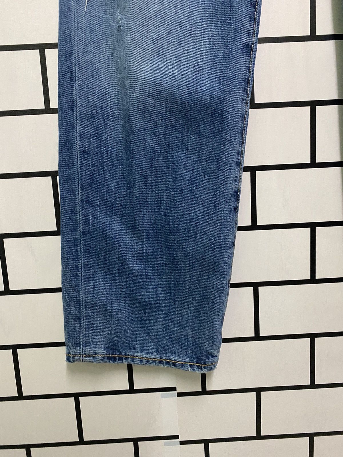 Vintage LEVIS 541 Distressed Jeans -L41 - 10