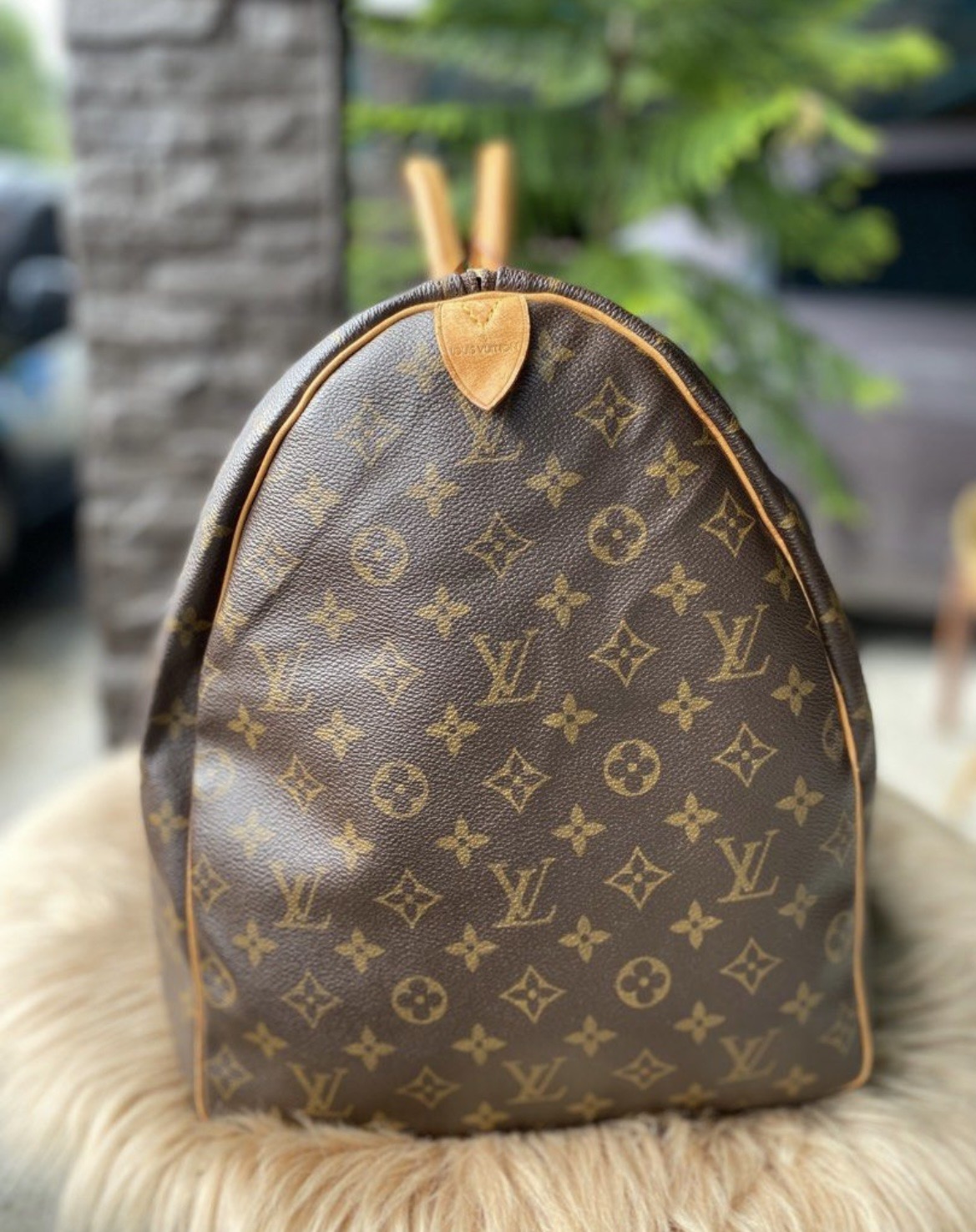 Authentic LOUIS VUITTON Keepall 60 - 6