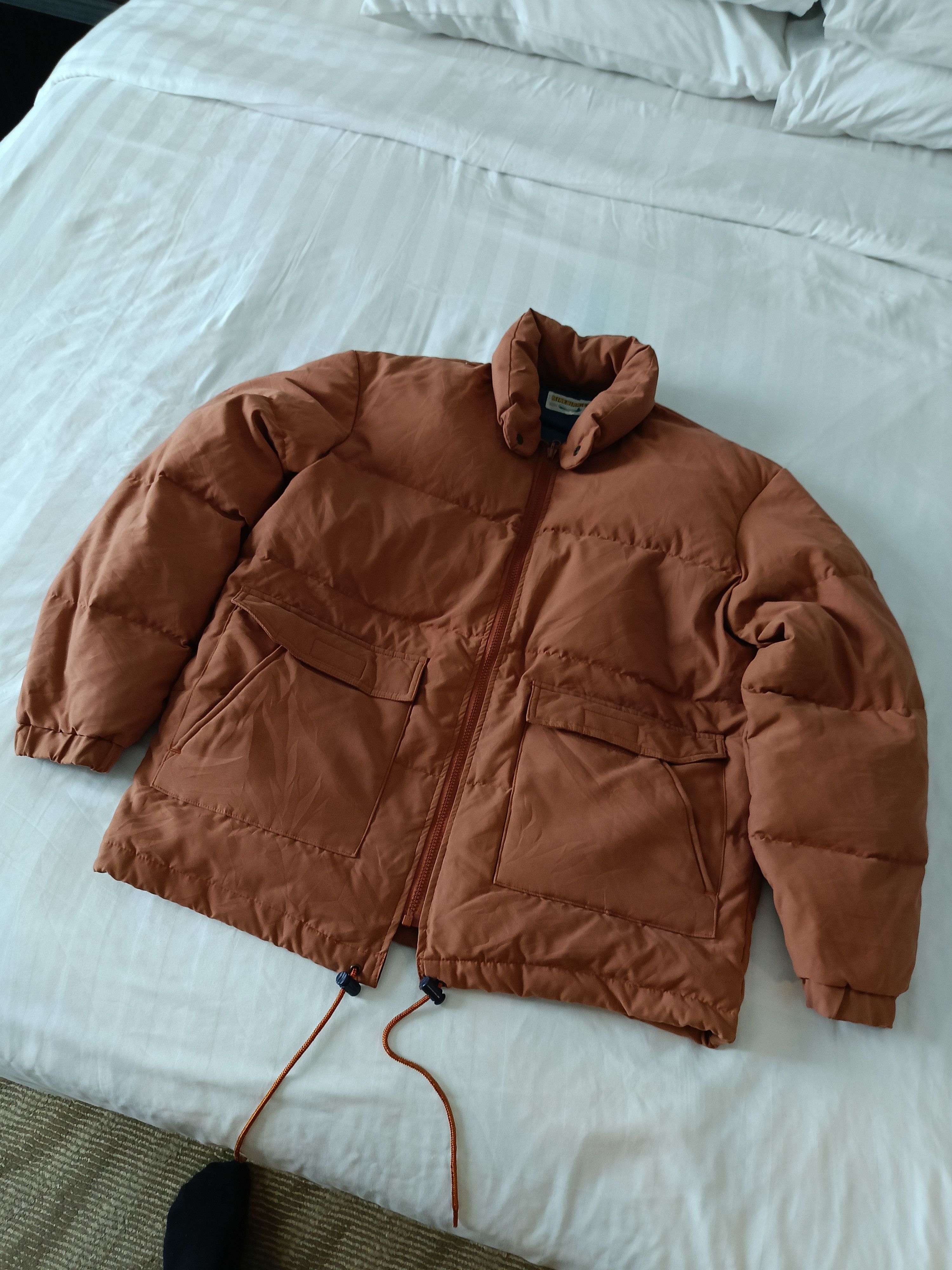 Vintage - Mikeburnies Kanye Puffer Jacket - 4