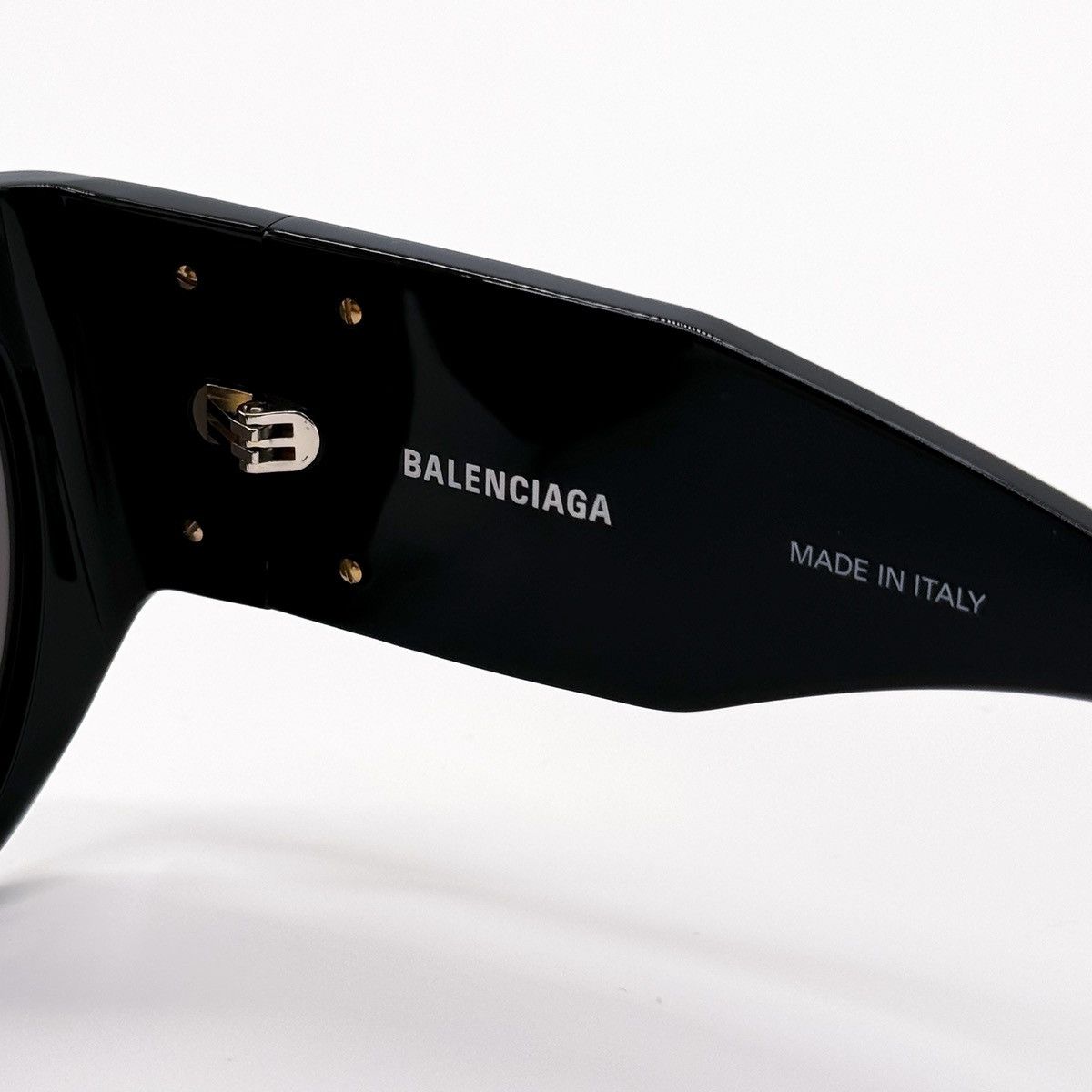 NEW BALENCIAGA BB0322S 002 CAT EYE BLACK WOMEN SUNGLASSES - 9