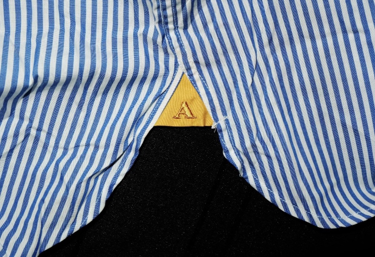 Aquascutum - Aquascutum London Stripes Oversized Button Up Shirt - 5