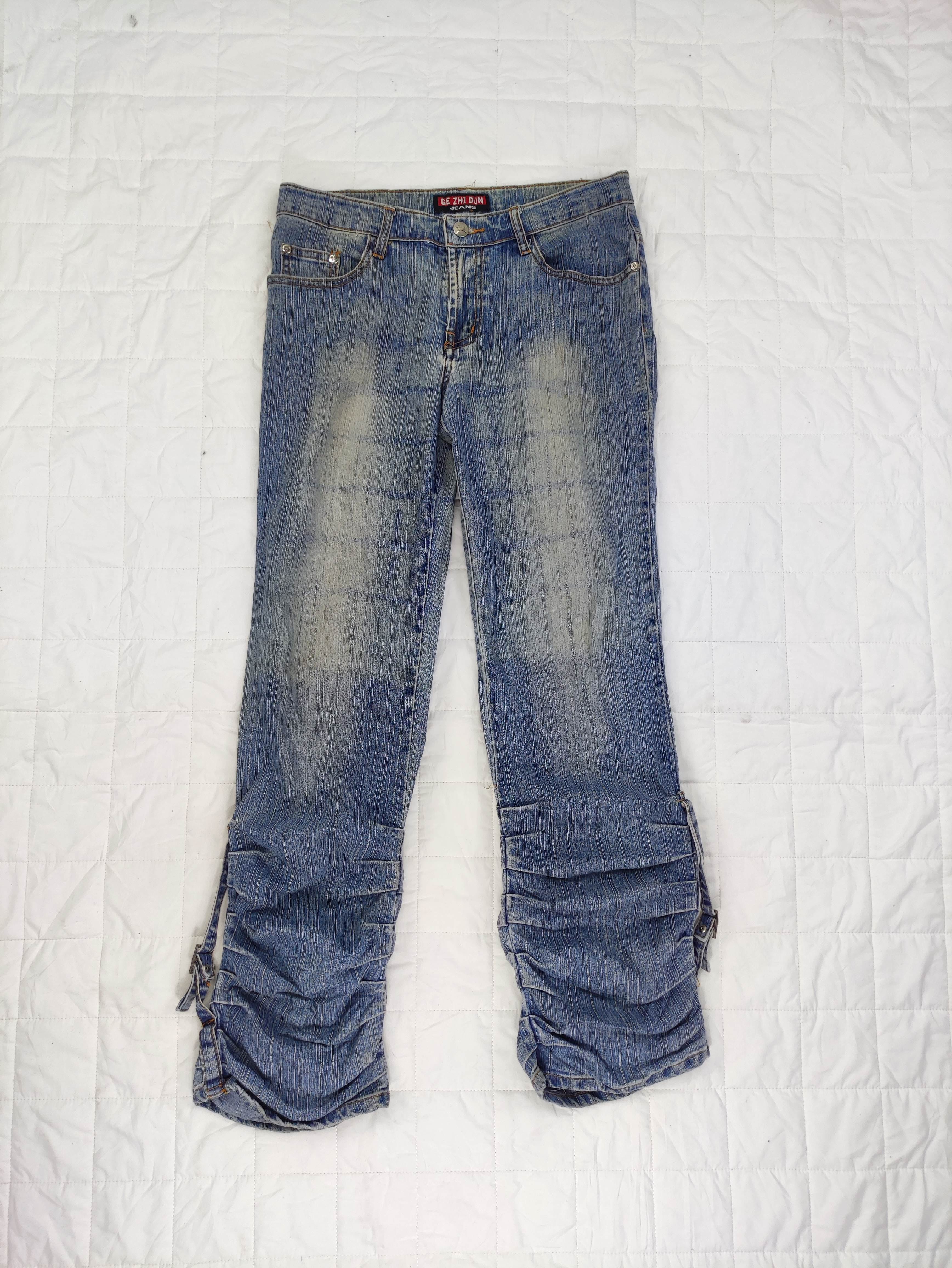 Vintage Japanese Ge Zhi Dun Belt Leg Light Washed Jeans - 1