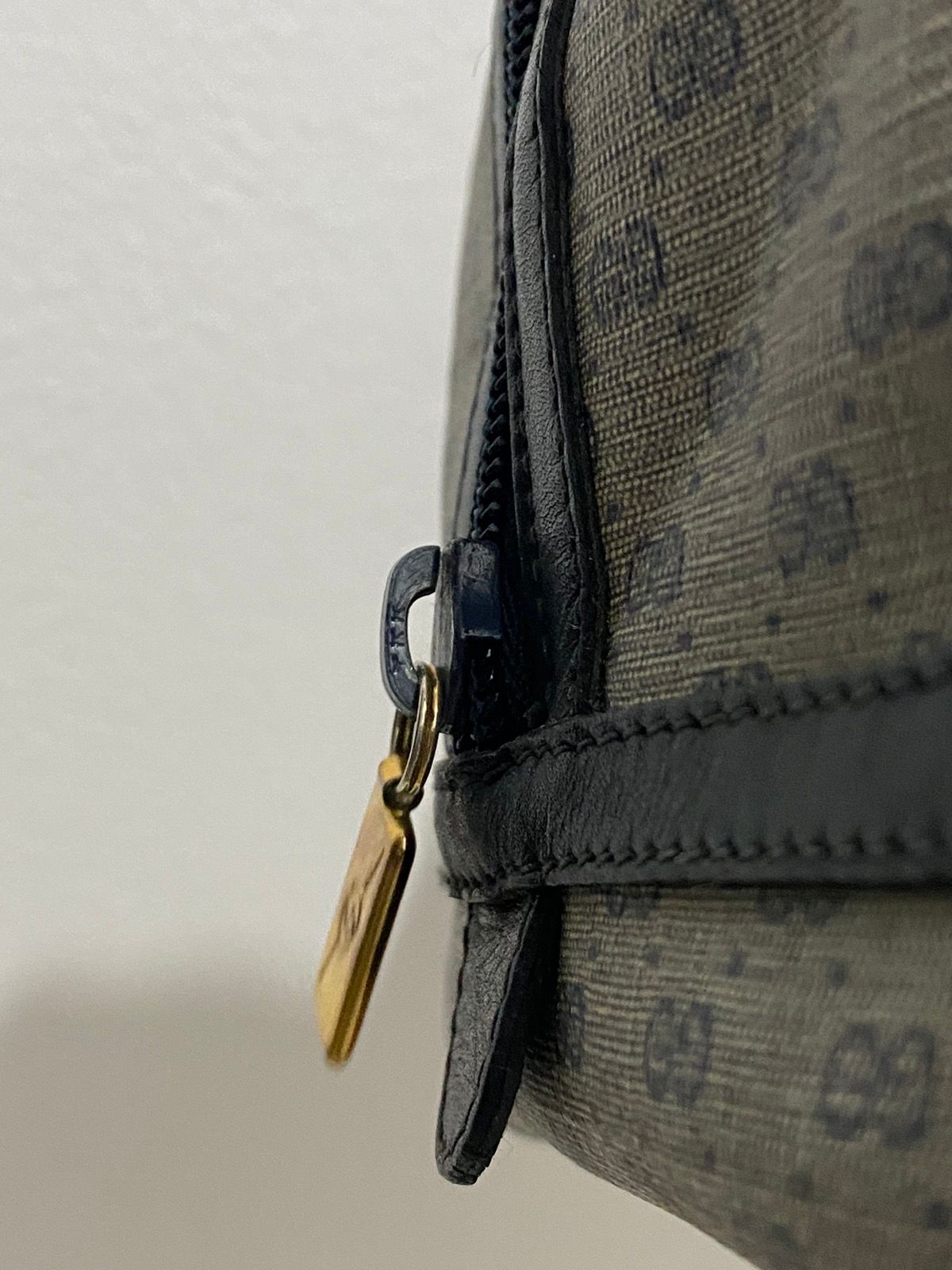 Authentic Gucci GG Boston Leather Bag - 7