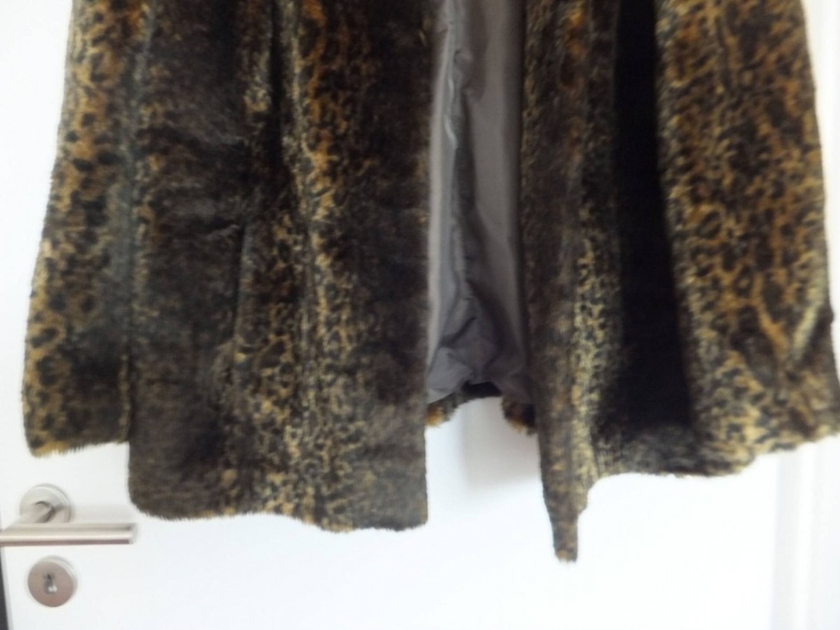 Vintage - faux fur leopard baby cat pattern coat size 50 52 - 9
