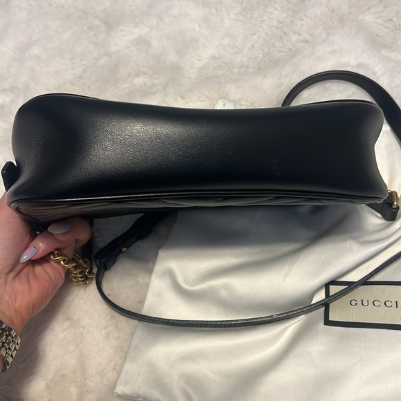 Gucci GG Marmont Small Shoulder Crossbody Bag in Black Leather - 7