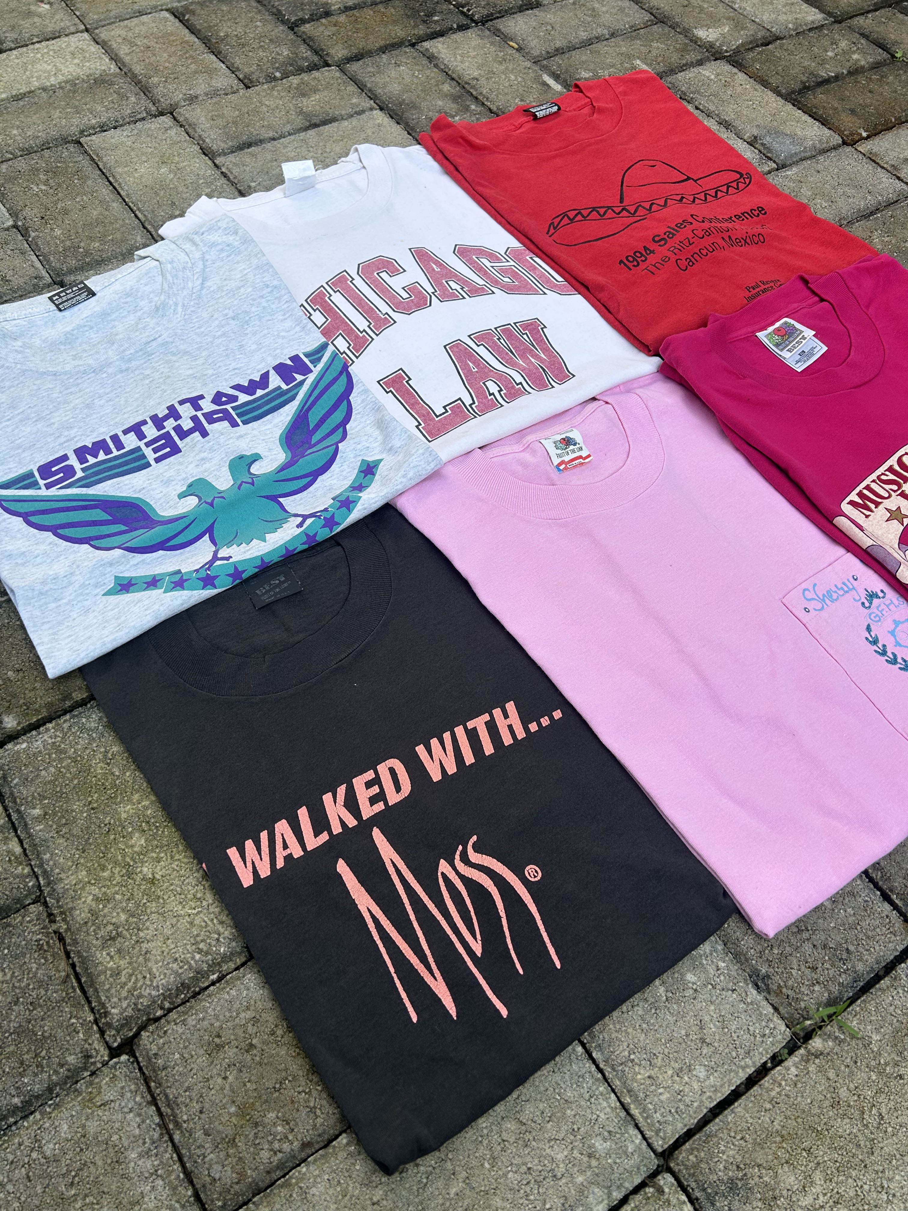 Bundling Vintage Art FOTL 90's T-shirt - 2