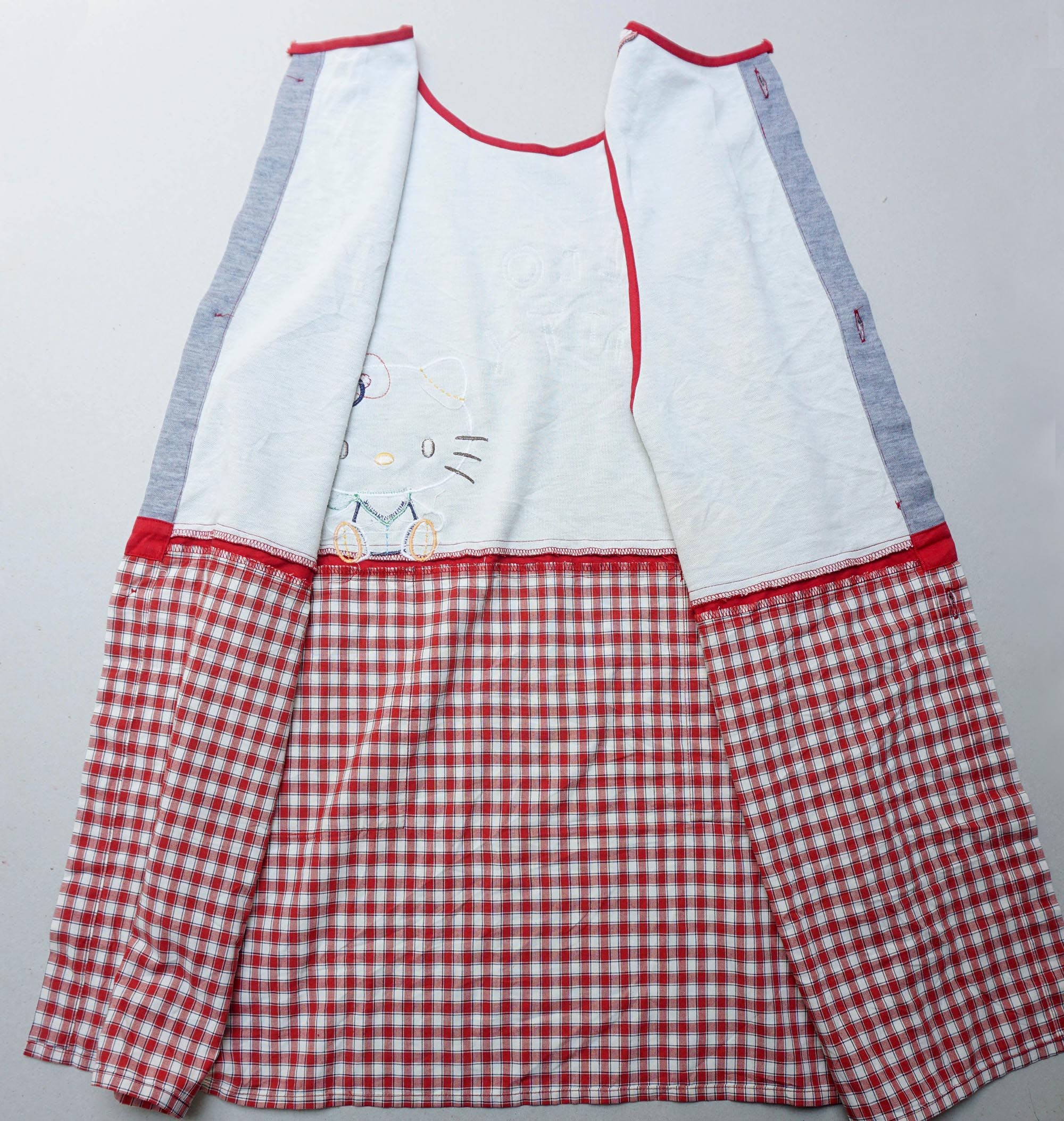 Japanese Brand - HELLO KITTY Patchwork & Checkered Apron - 10