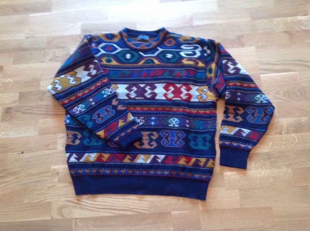 RARE Multicolour Arztec Navajo Pattern Sweater - 1