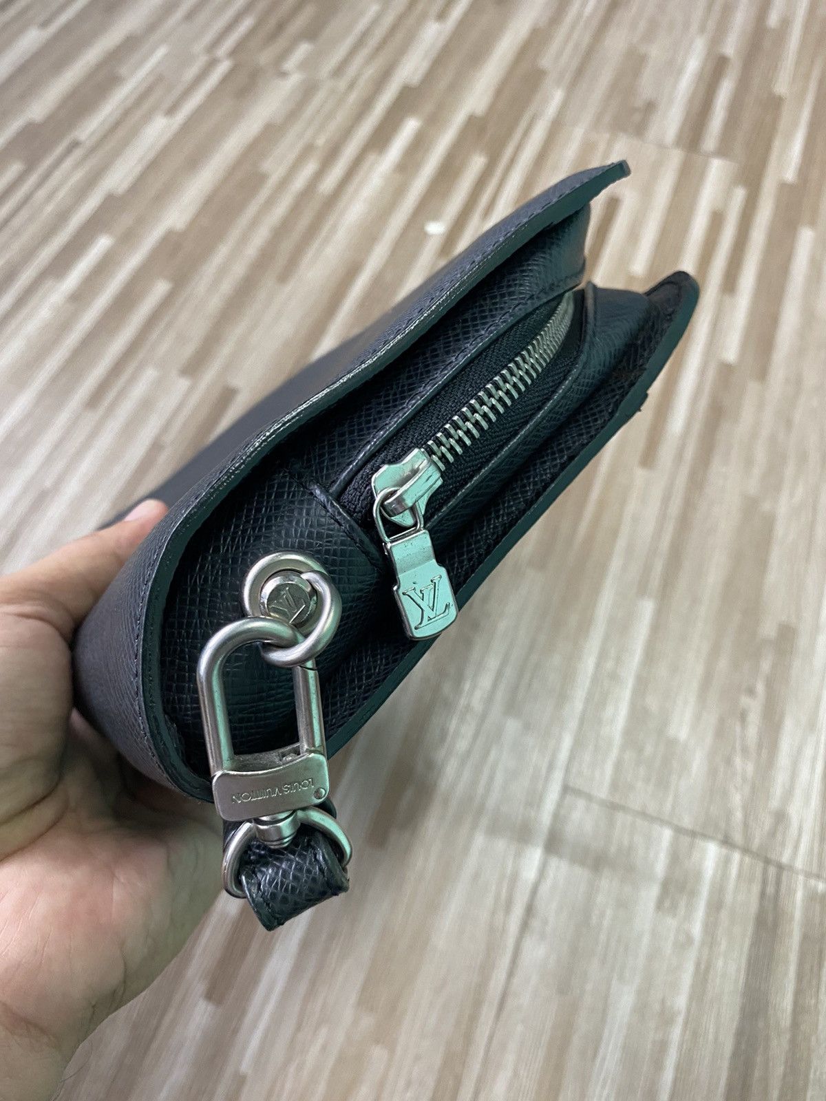 Authentic Louis Vuitton Black Taiga Clutch - 19