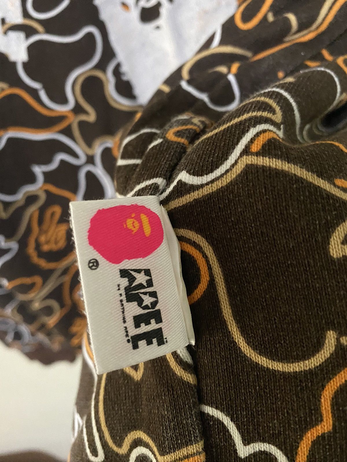 OG Bape outlet Brown Neon Camo Crewneck