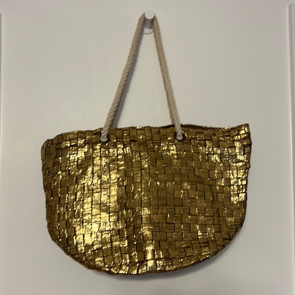 Metallic Cross-weave Beach Tote - 1