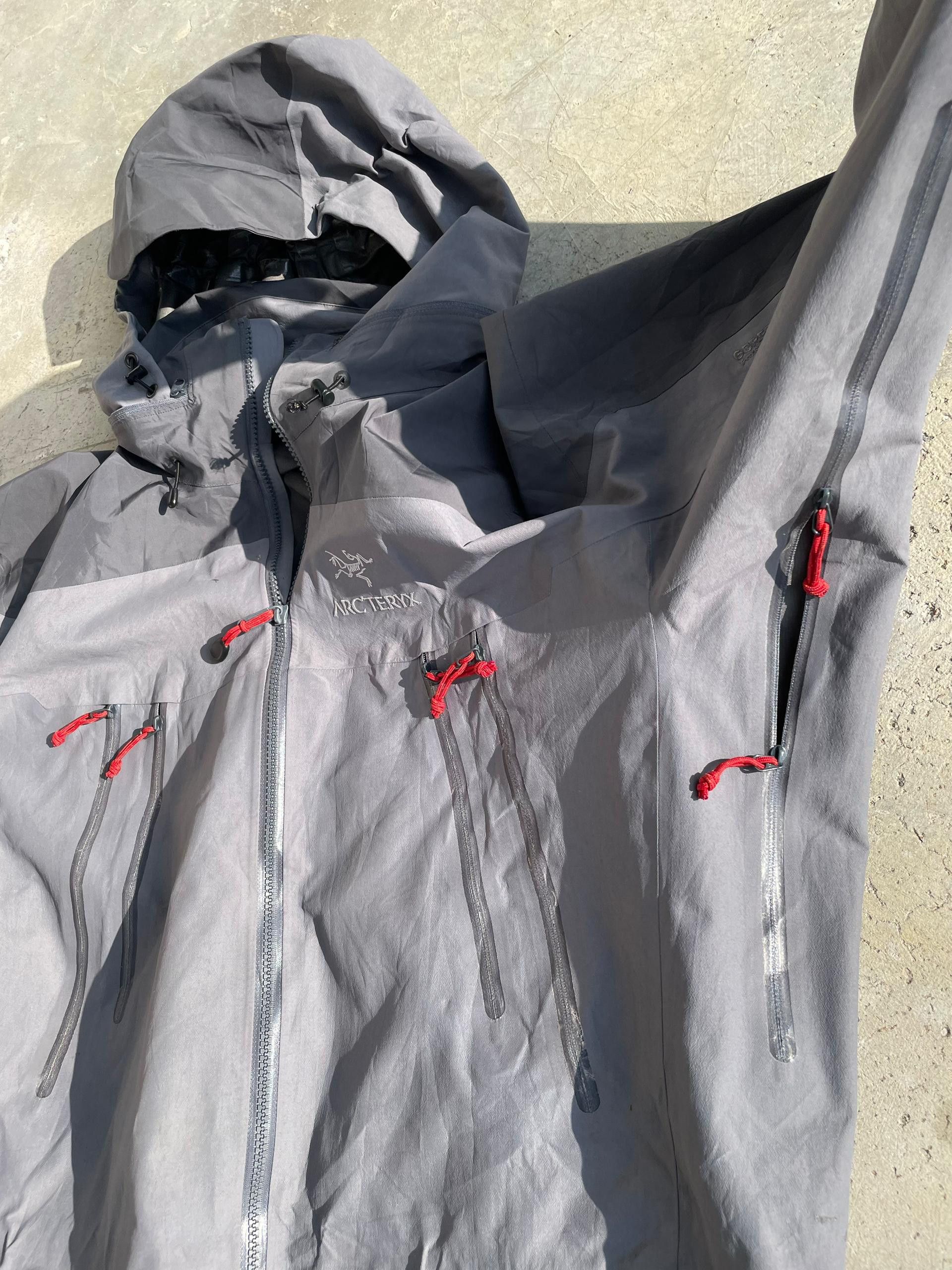 Arc'Teryx Theta SV Gore-tex Gorpcore Jacket - 8