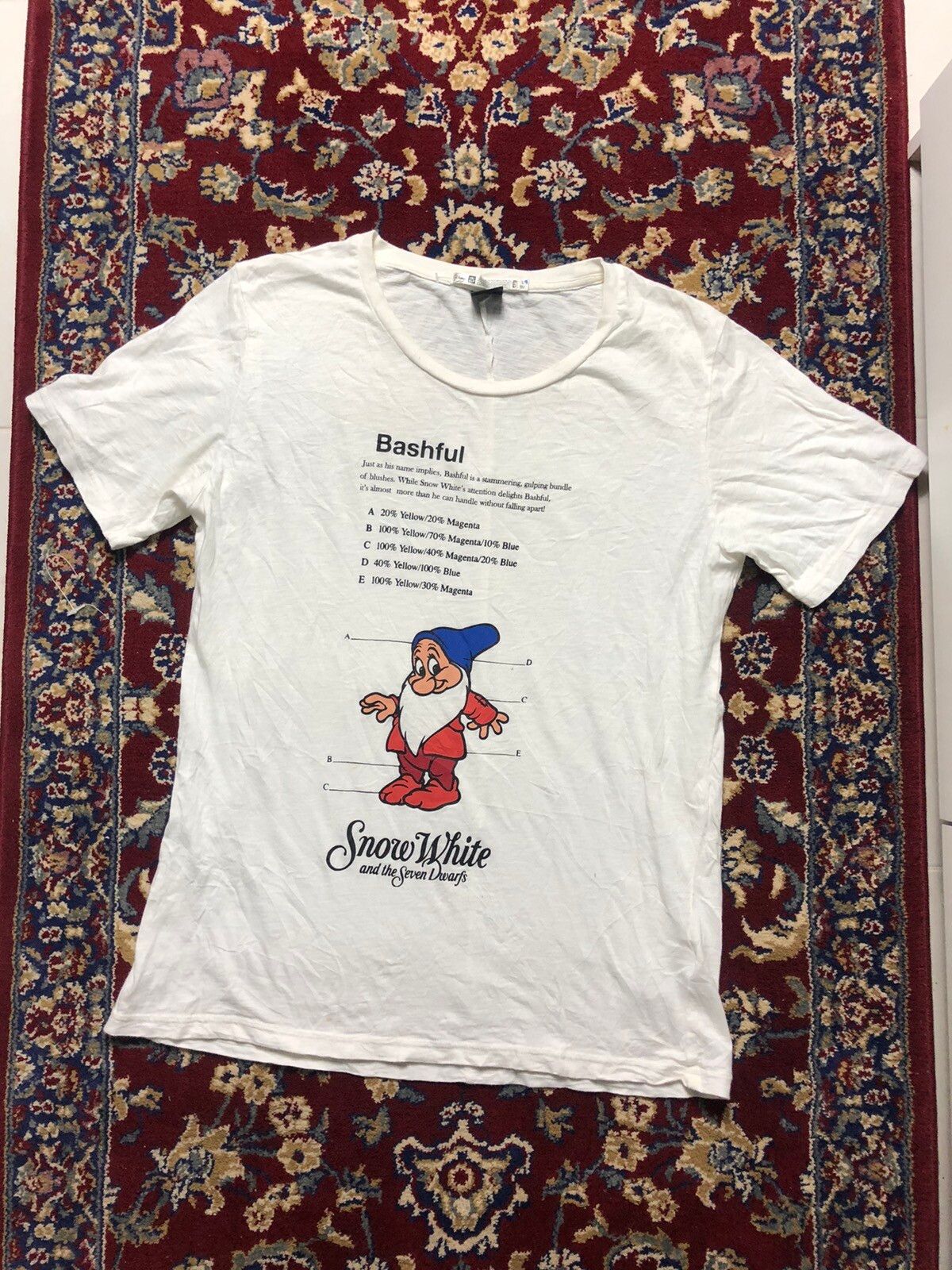 Snow White And The Seven Dwarf Uniqlo X Undercover T-Shirt - 2
