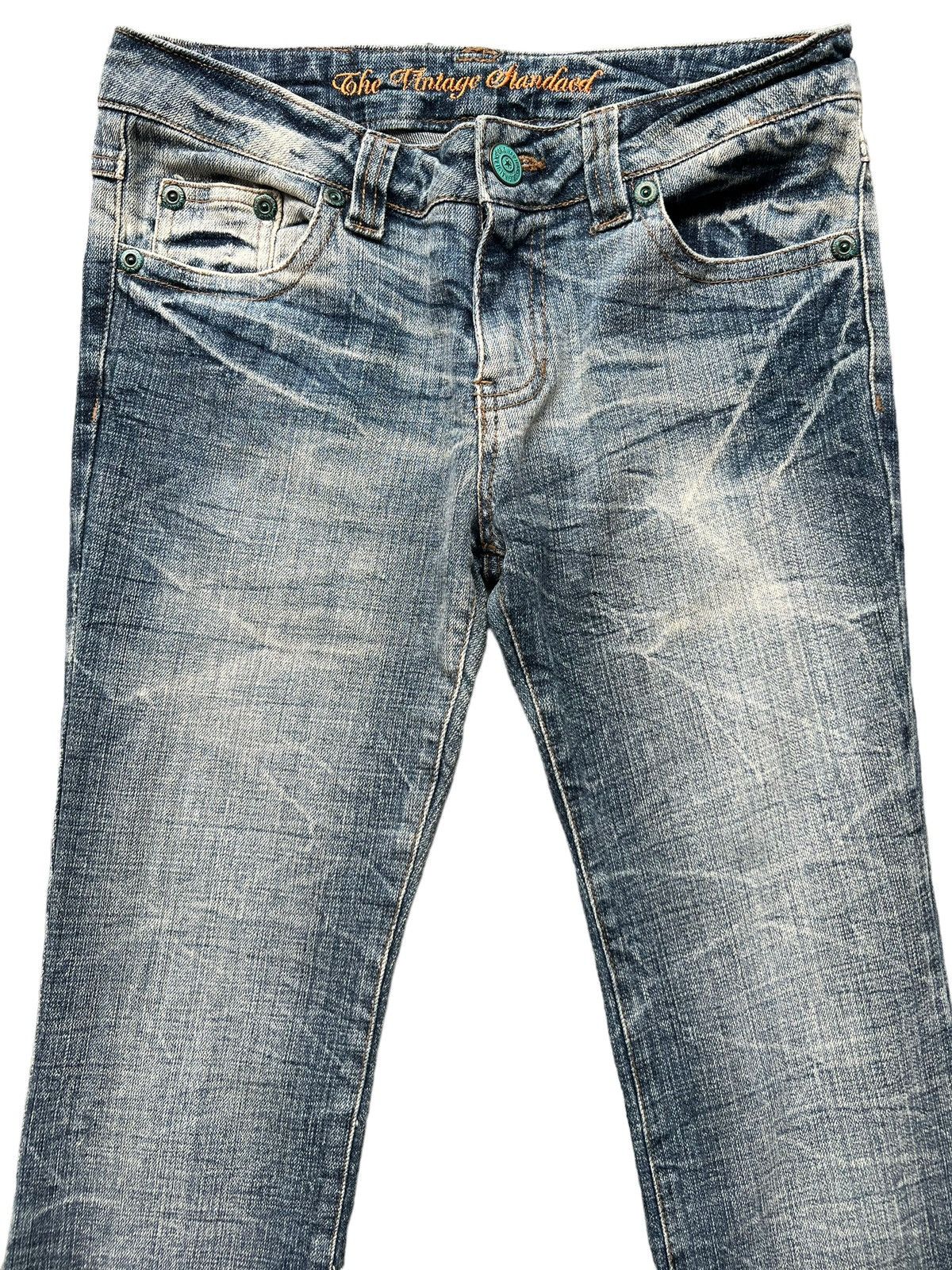 Hype - Vintage Standard Distressed Lowrise Flare Denim Jeans 29x32 - 4