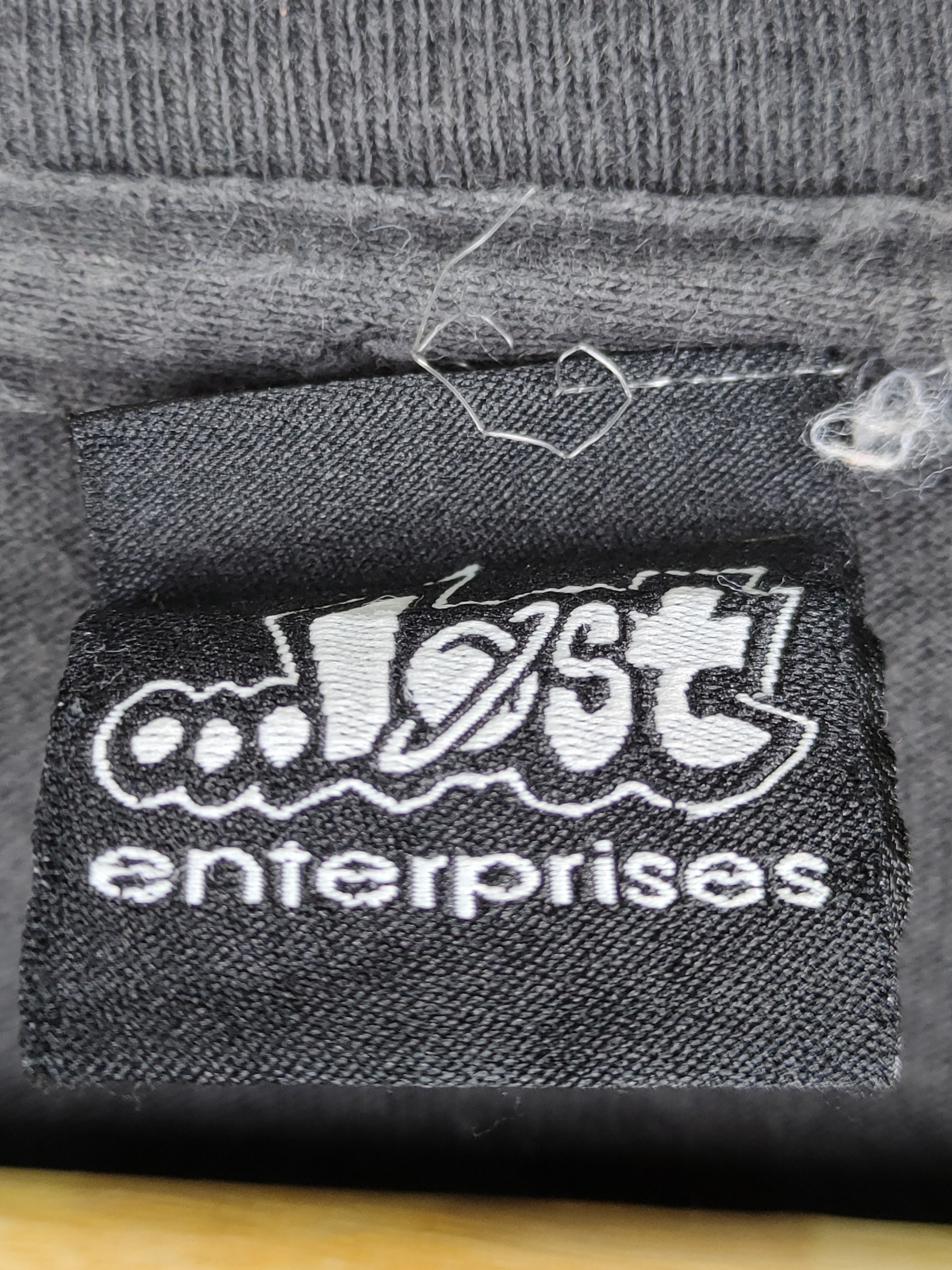 Vintage - Vintage Lost Enterprise Spellout Shirt - 7