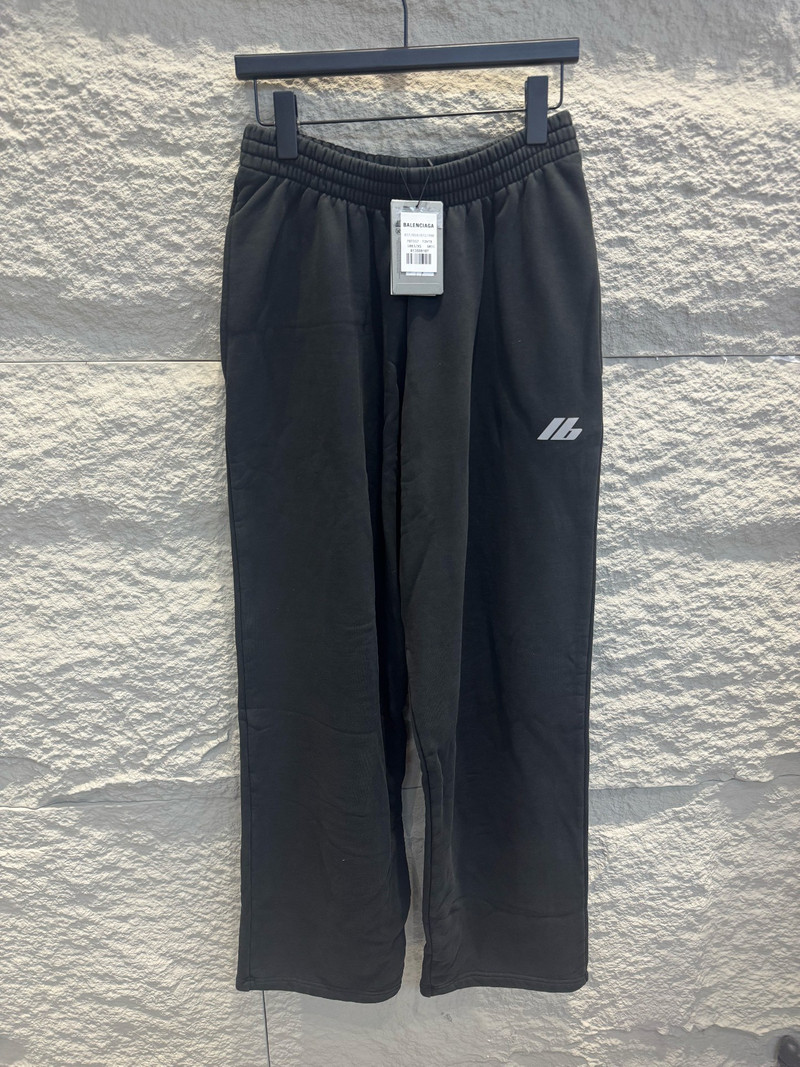 Balenciaga Black Reflective Logo Unisex Activewear Baggy Pants - 1