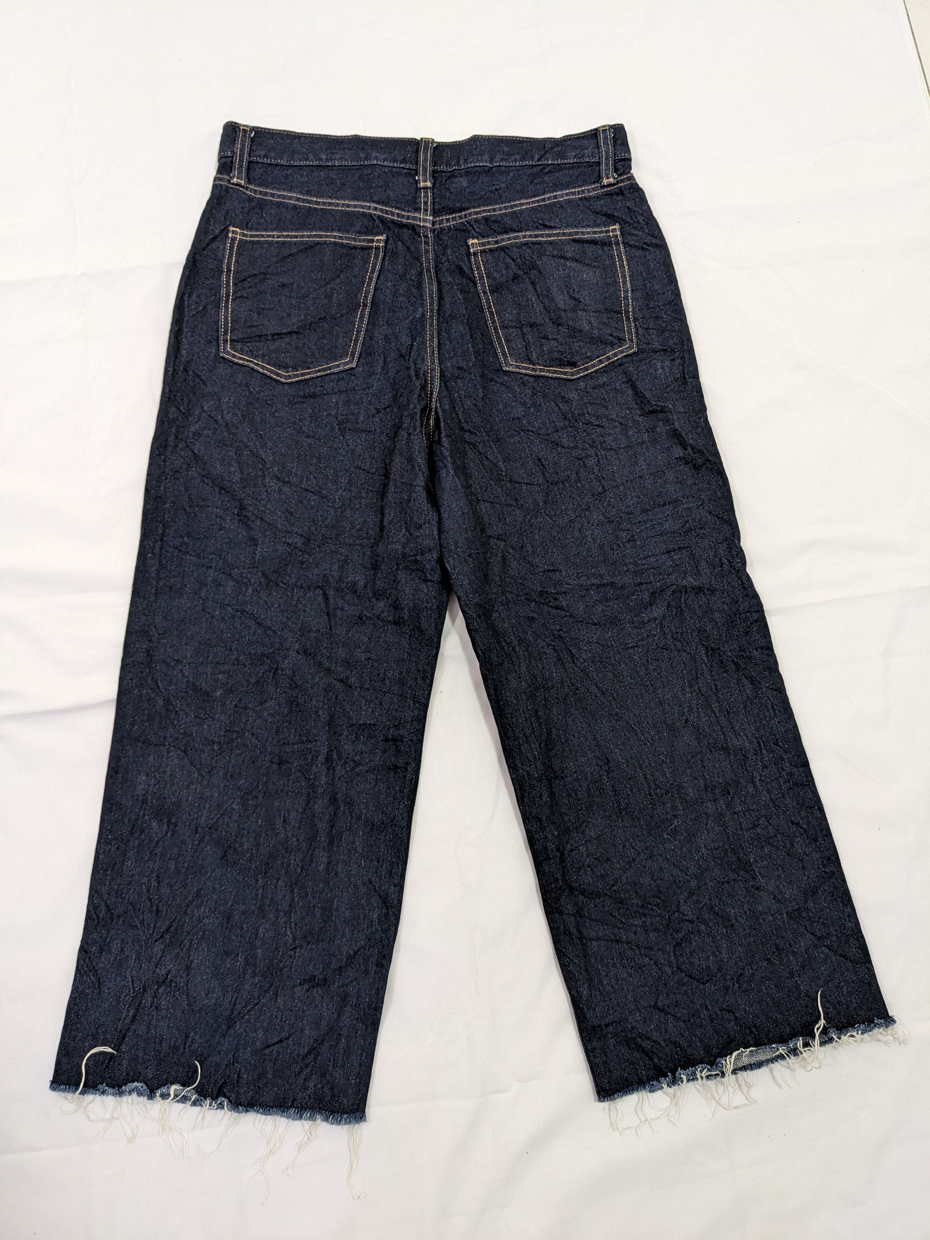 Uniqlo Wide Leg Frayed Hem Denim Jeans - 2