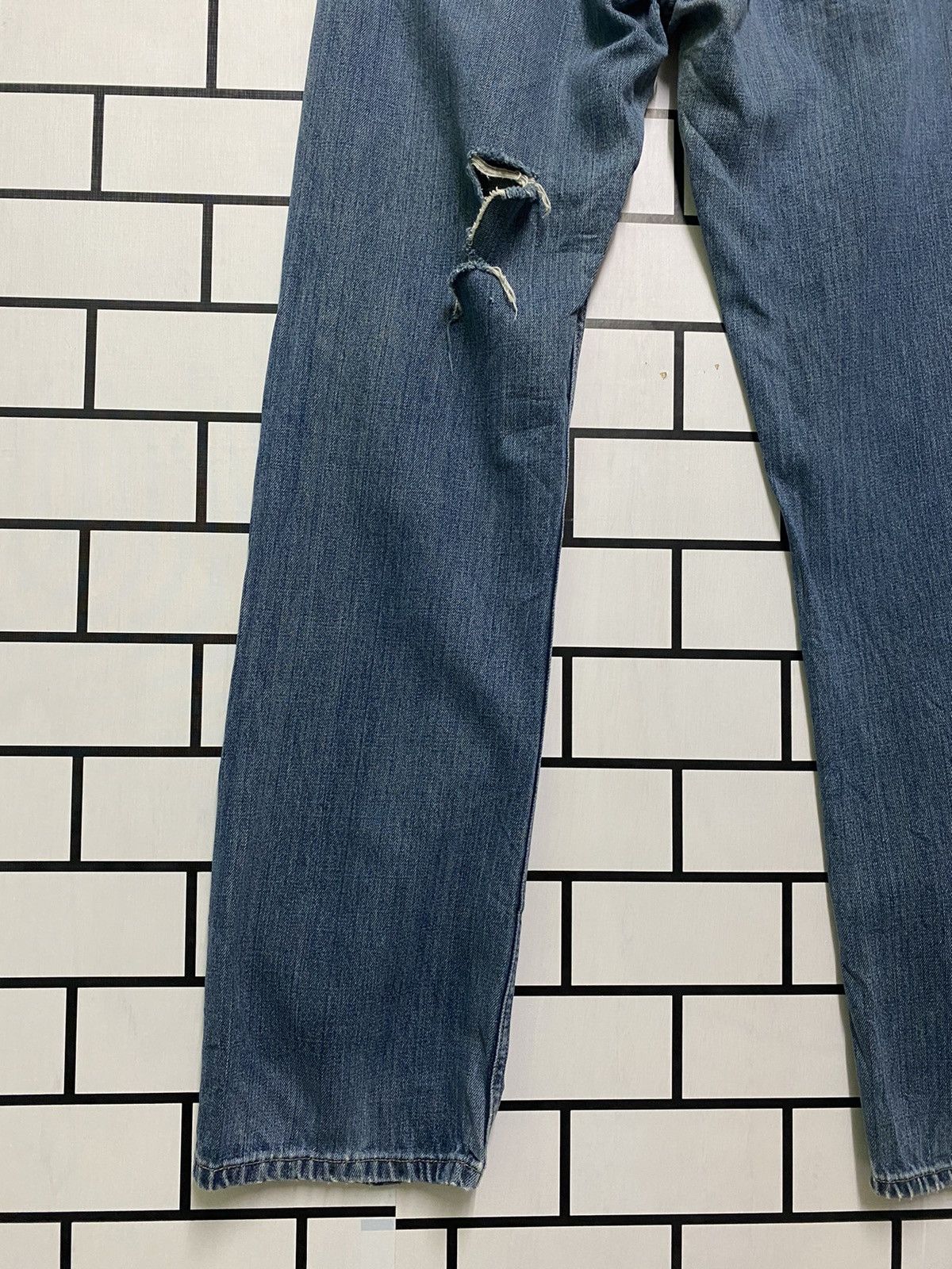 Vintage LEVIS 514 Slim Straight Denim -L39 - 10