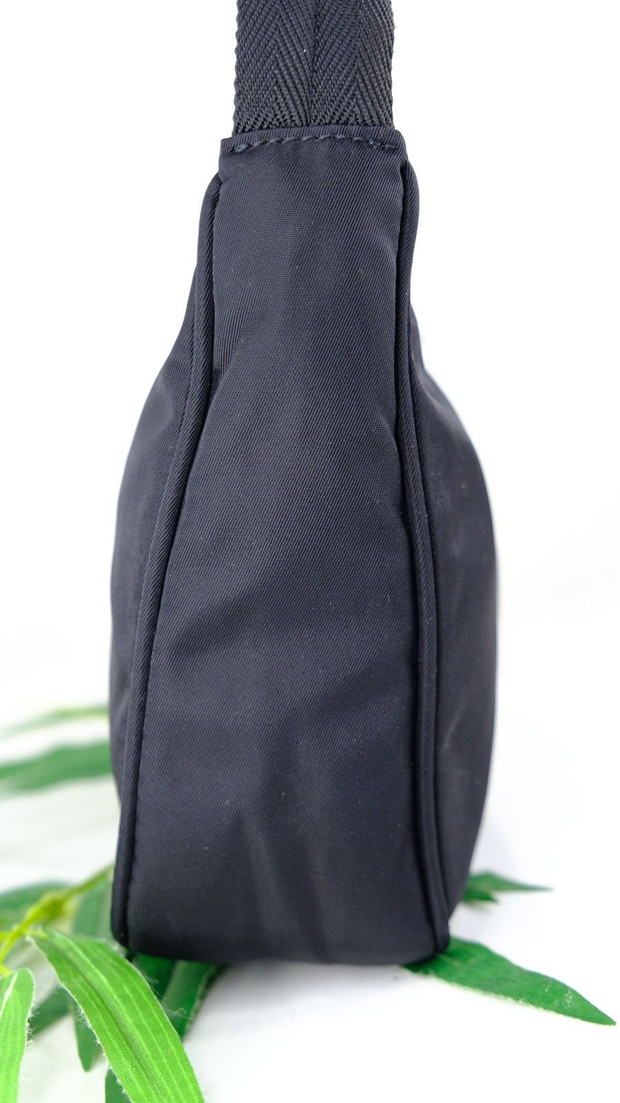 Authentic Vintage Black Nylon Prada hobo bag - 5