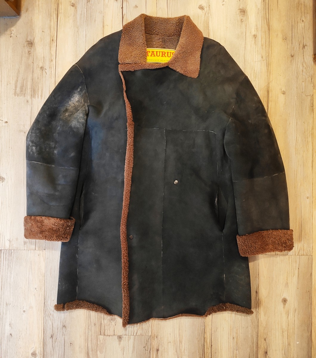 People Of The Labyrinths - GRAIL! Wide shearling coat.like Ziggy Chen or Paul Harnden - 7