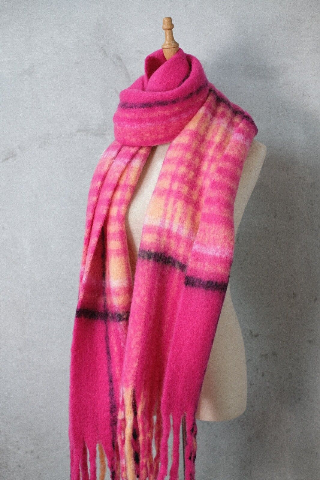 Japanese Brand - Deadstock Cozy Pink and Orange Mohair Checked Scarf Unisex - 2