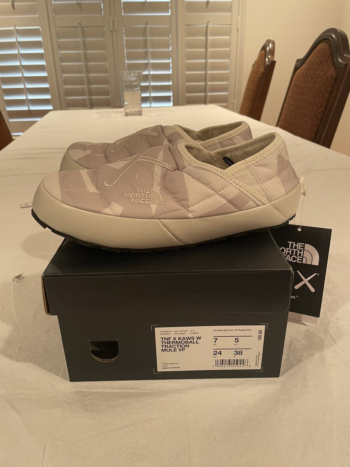 Womens Kaws X The North Face Mules - 3